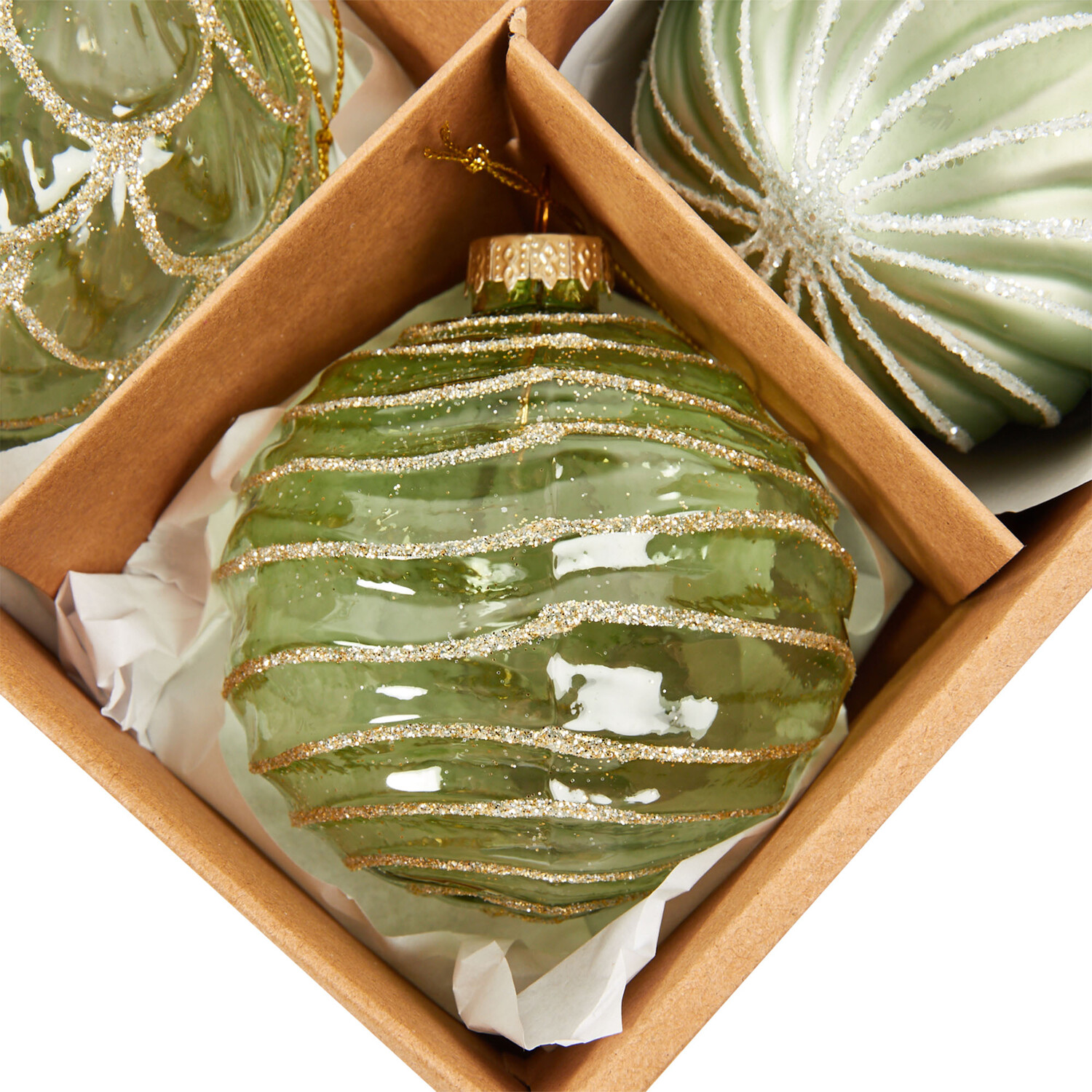 Set Of 6 Mistetoe Cottage Baubles - Green Image 3