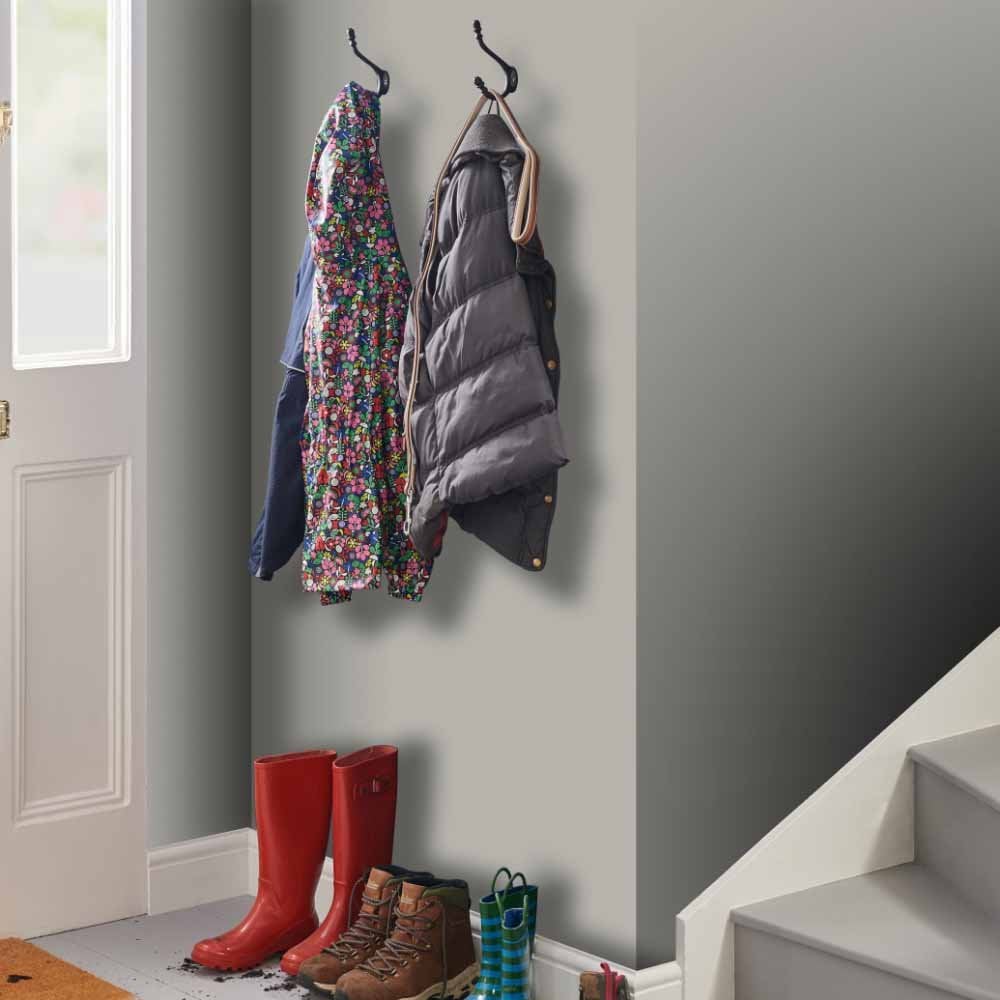 Wilko Tough & Washable Cosy Grey Matt Emulsion Paint 2.5L Image 5