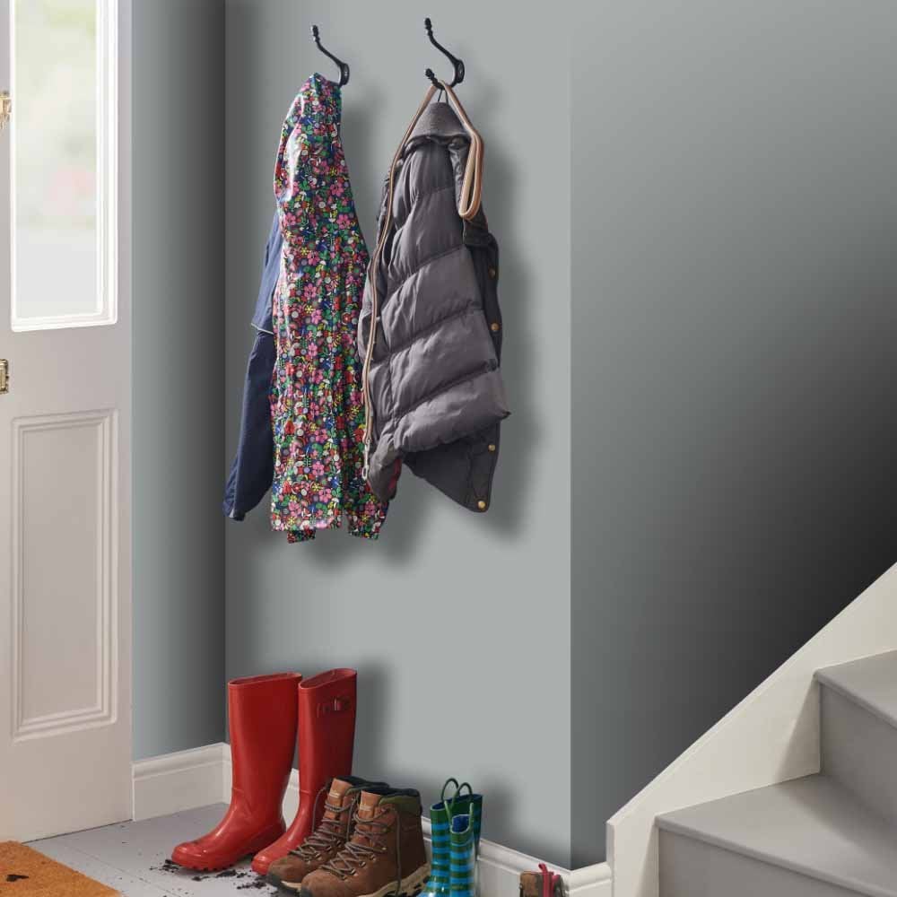 Wilko Tough & Washable Touch of Silver Matt Emulsion Paint 2.5L Image 5