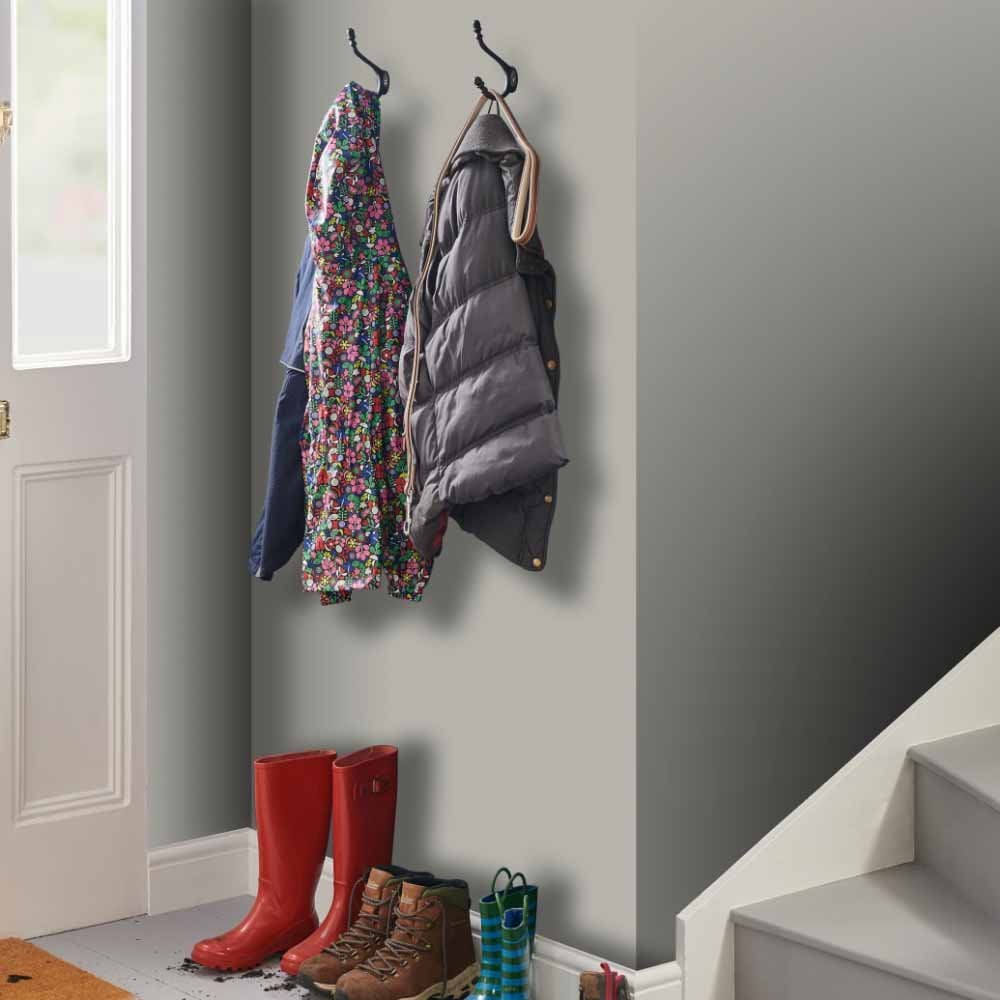 Wilko Tough & Washable Cosy Grey Emulsion Paint 5L Image 5