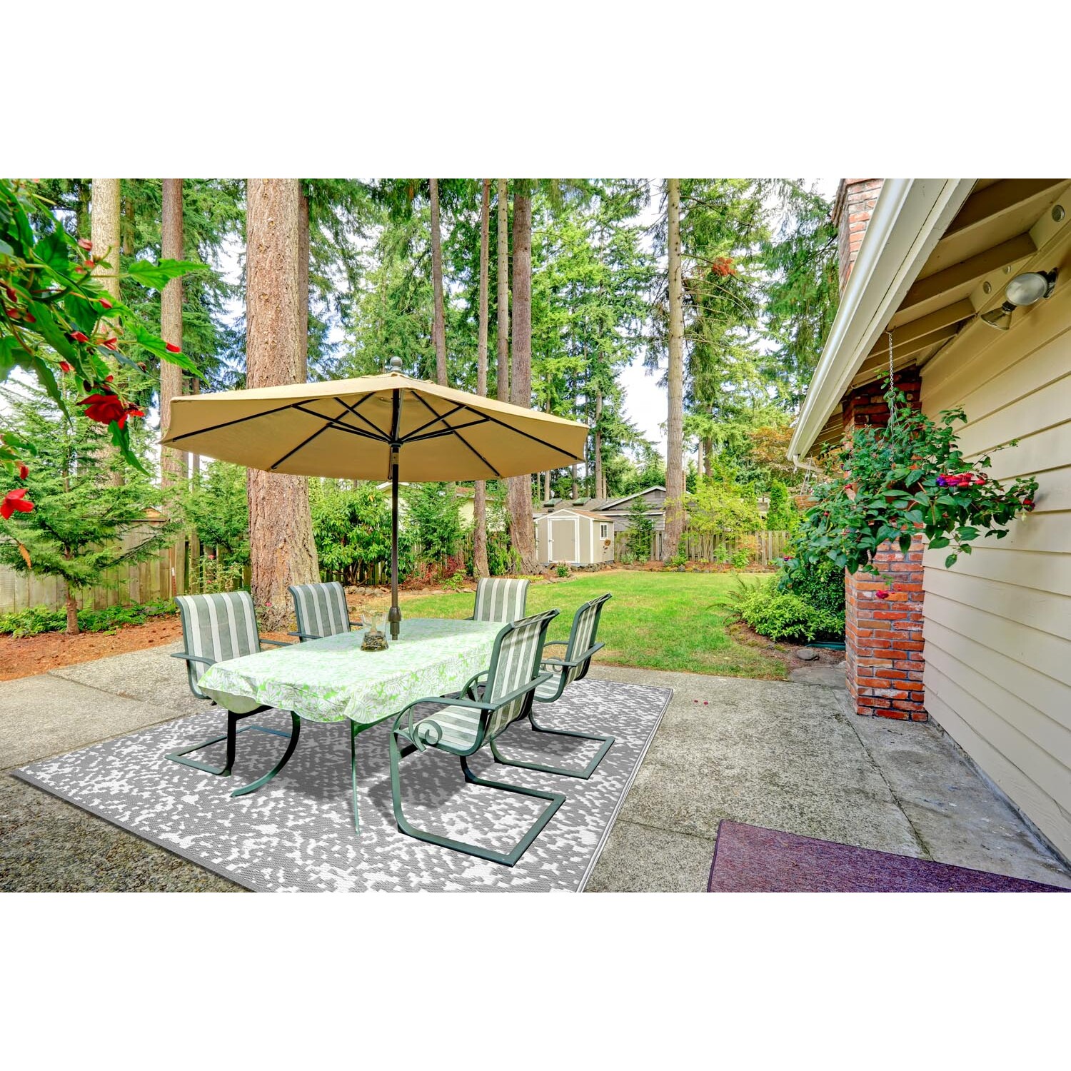 Athena Outdoor Rug - Grey Image 4