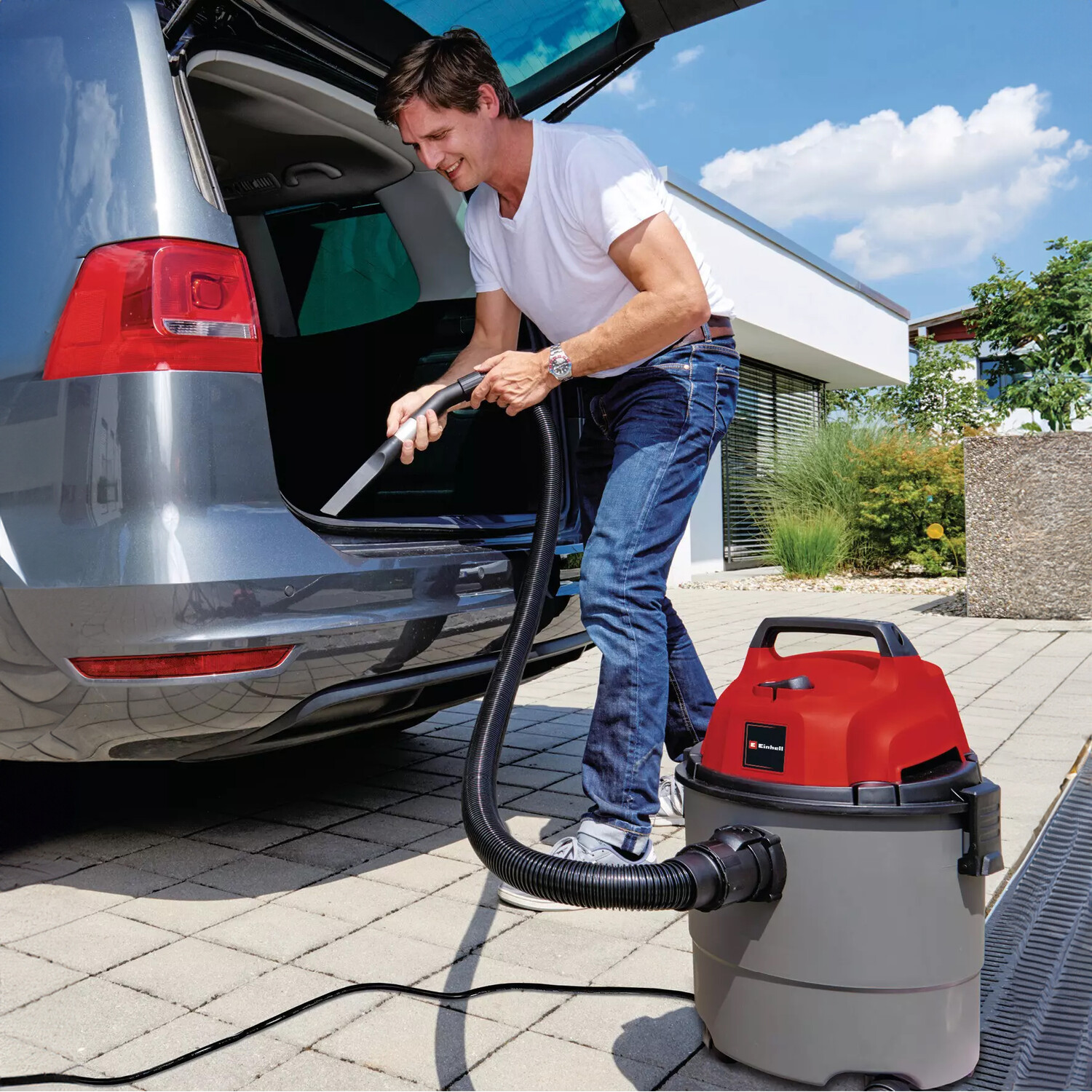 Einhell Wet and Dry Vacuum Cleaner Image 7