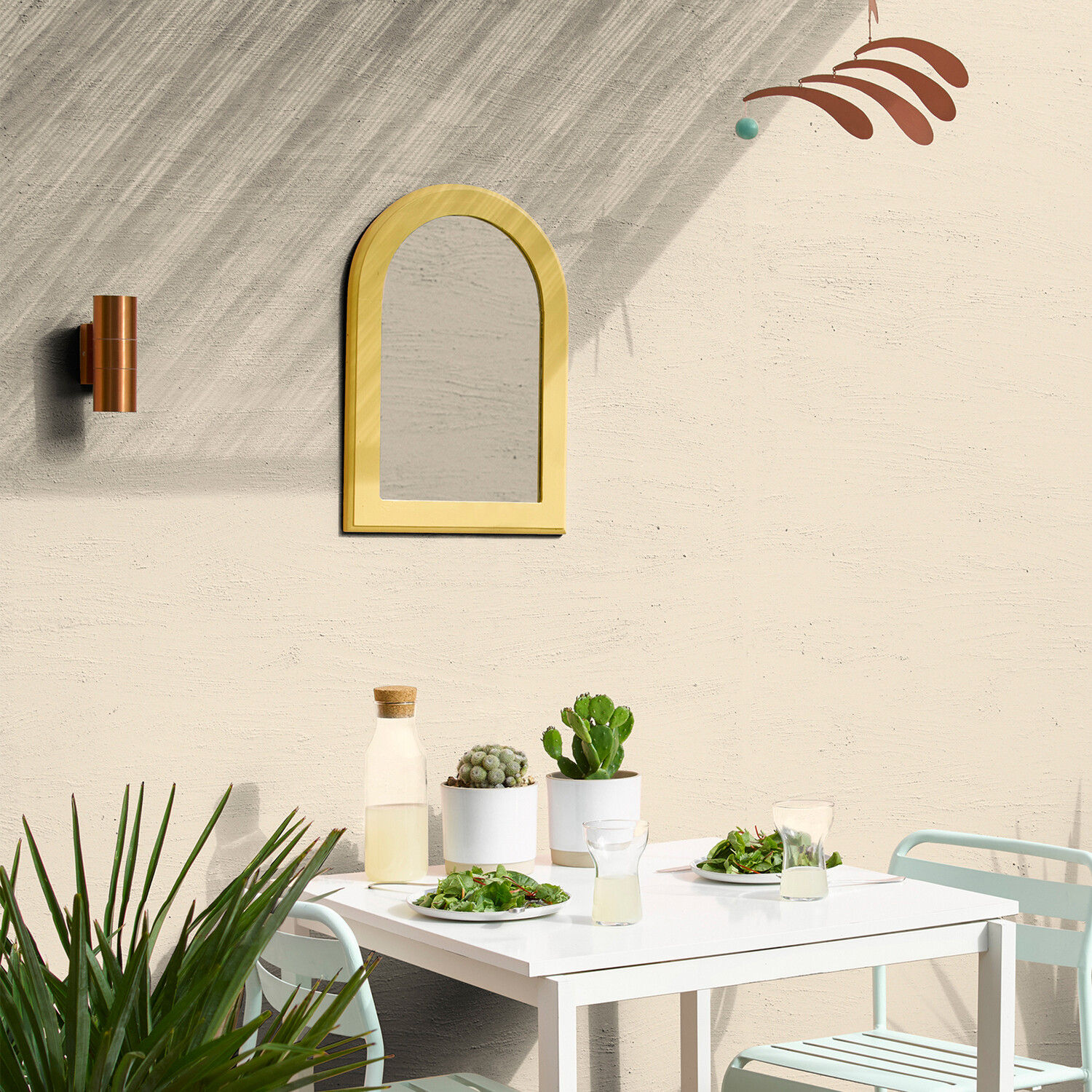 Sandtex Microseal Smooth Masonry Paint Magnolia 2.5l Image 6