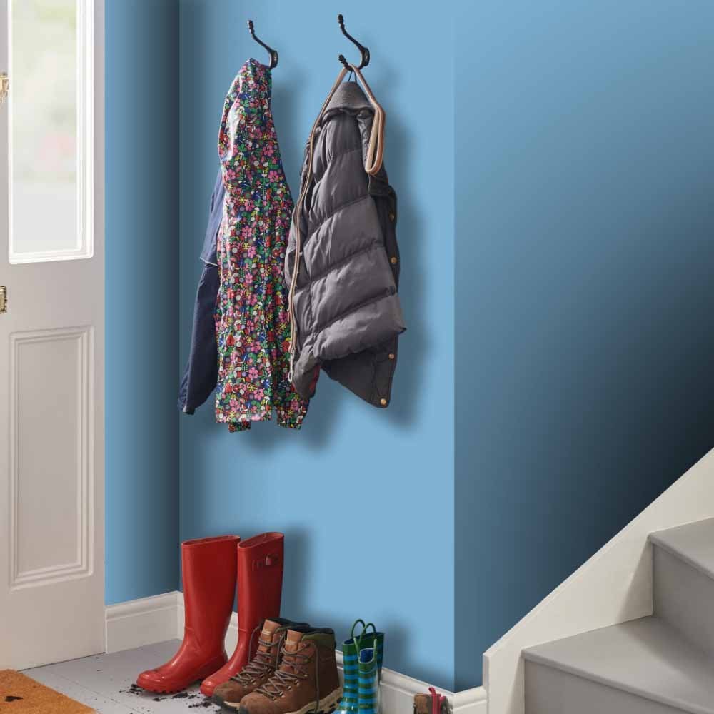 Wilko Tough & Washable Moody Blue Matt Emulsion Paint 2.5L Image 4