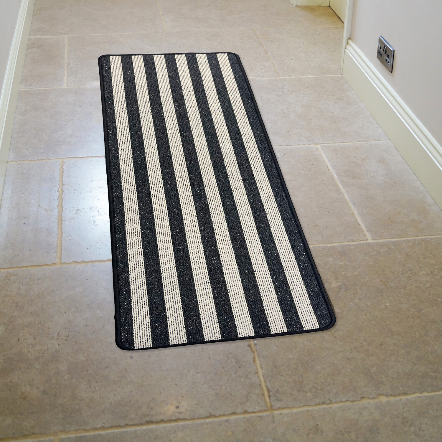 Wide Stripe Runner Black Image 2