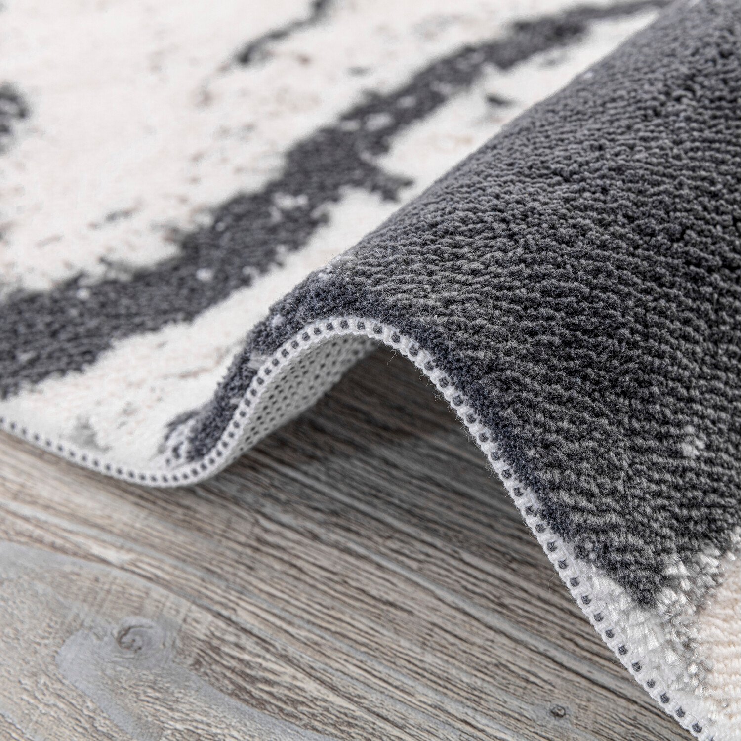 Nova Marble Silver Grey Bath Mat - Silver Grey and White Image 2