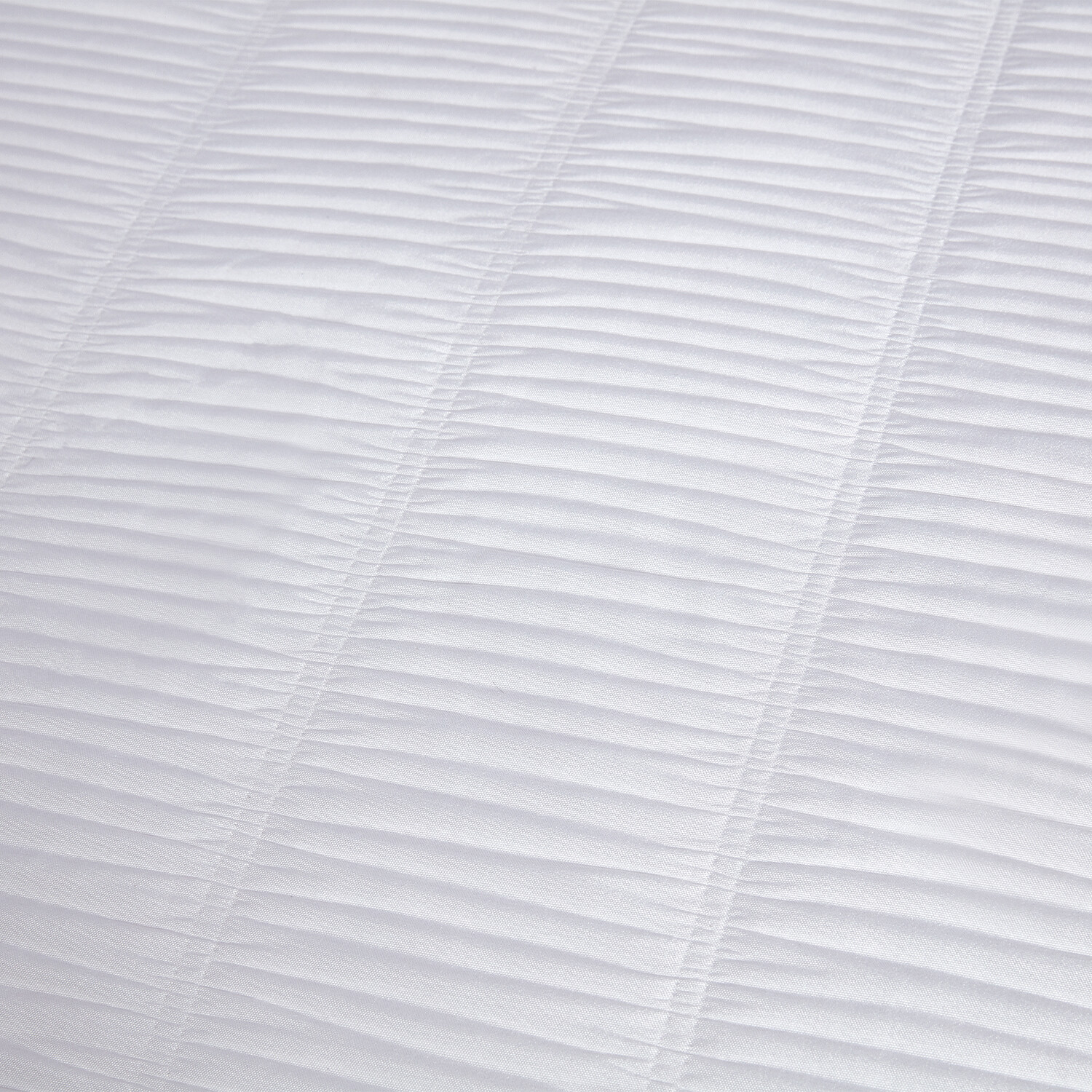 Cassie Crinkle Stripe Duvet Set White / Single Image 4