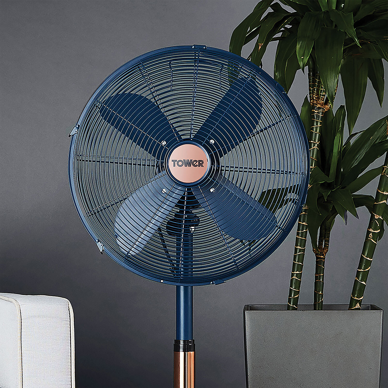 Tower Cavaletto Blue Pedestal Fan 16 inch Image 5