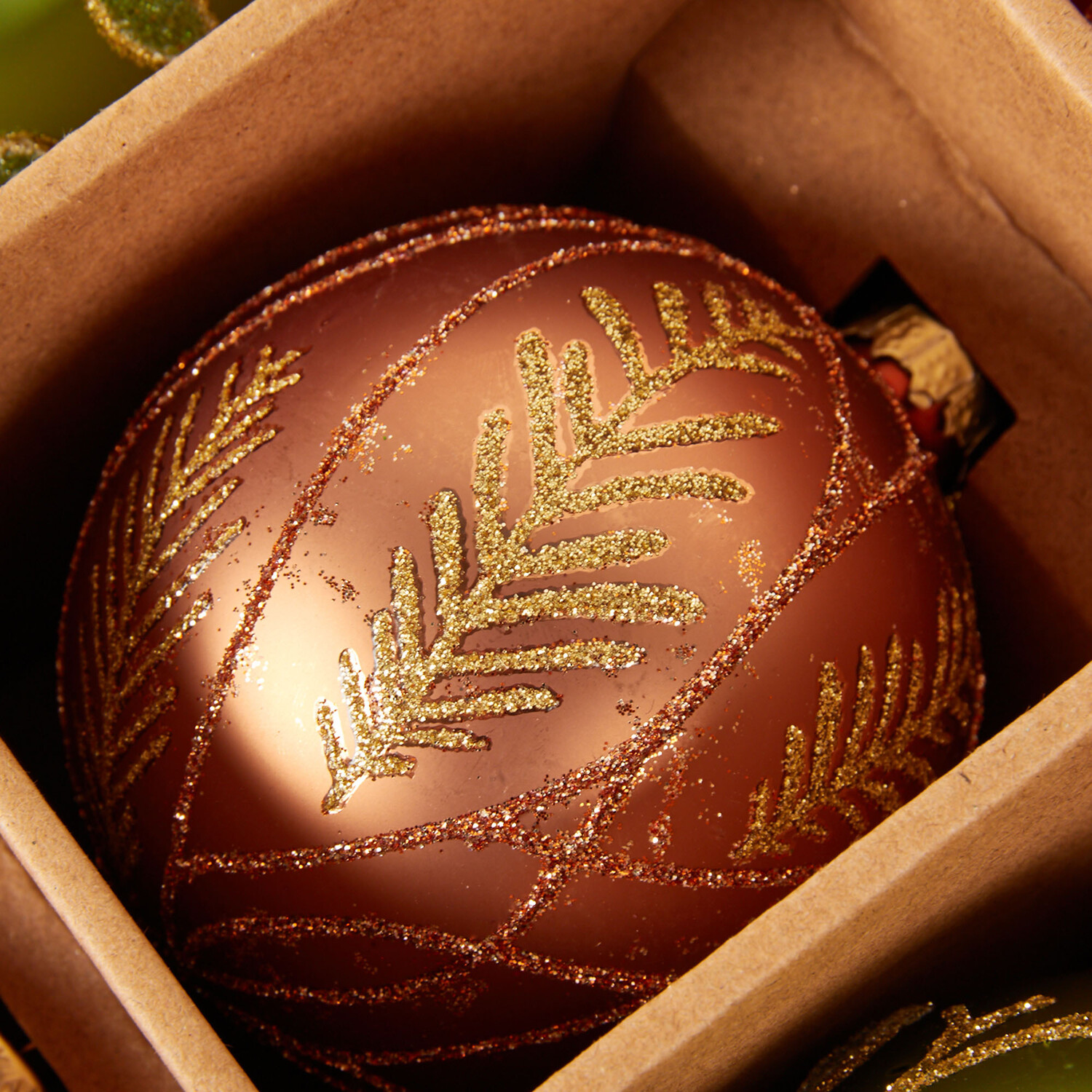 Set of 12 Amber Charm Baubles Glass Image 3