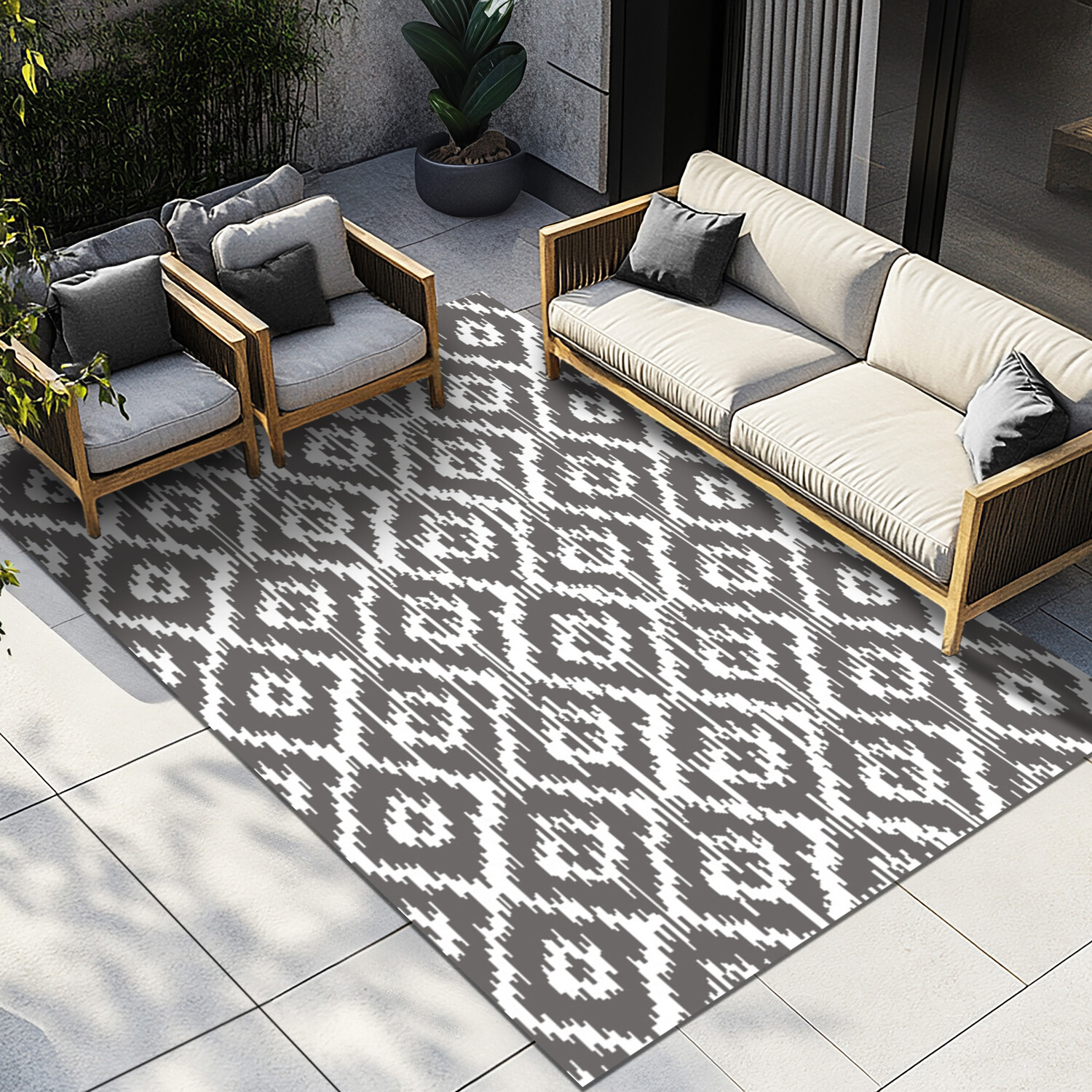 Diamond Haze Reversible Outdoor Rug - Grey Image 2