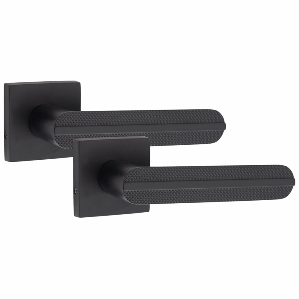 Golden Grace Matt Black Modern Lima Handle Set Image 3
