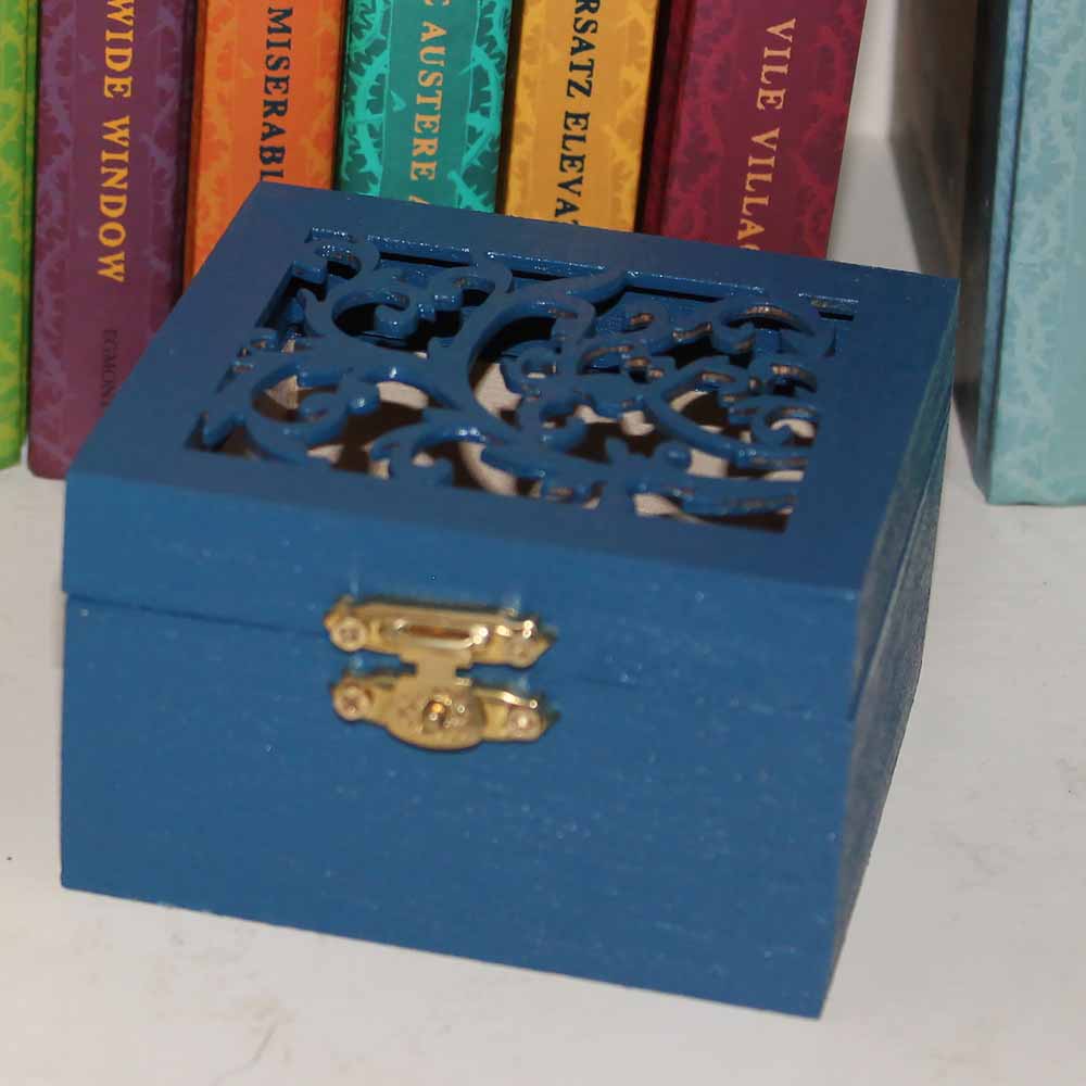 Thorndown Bilberry Blue Satin Wood Paint 750ml Image 5