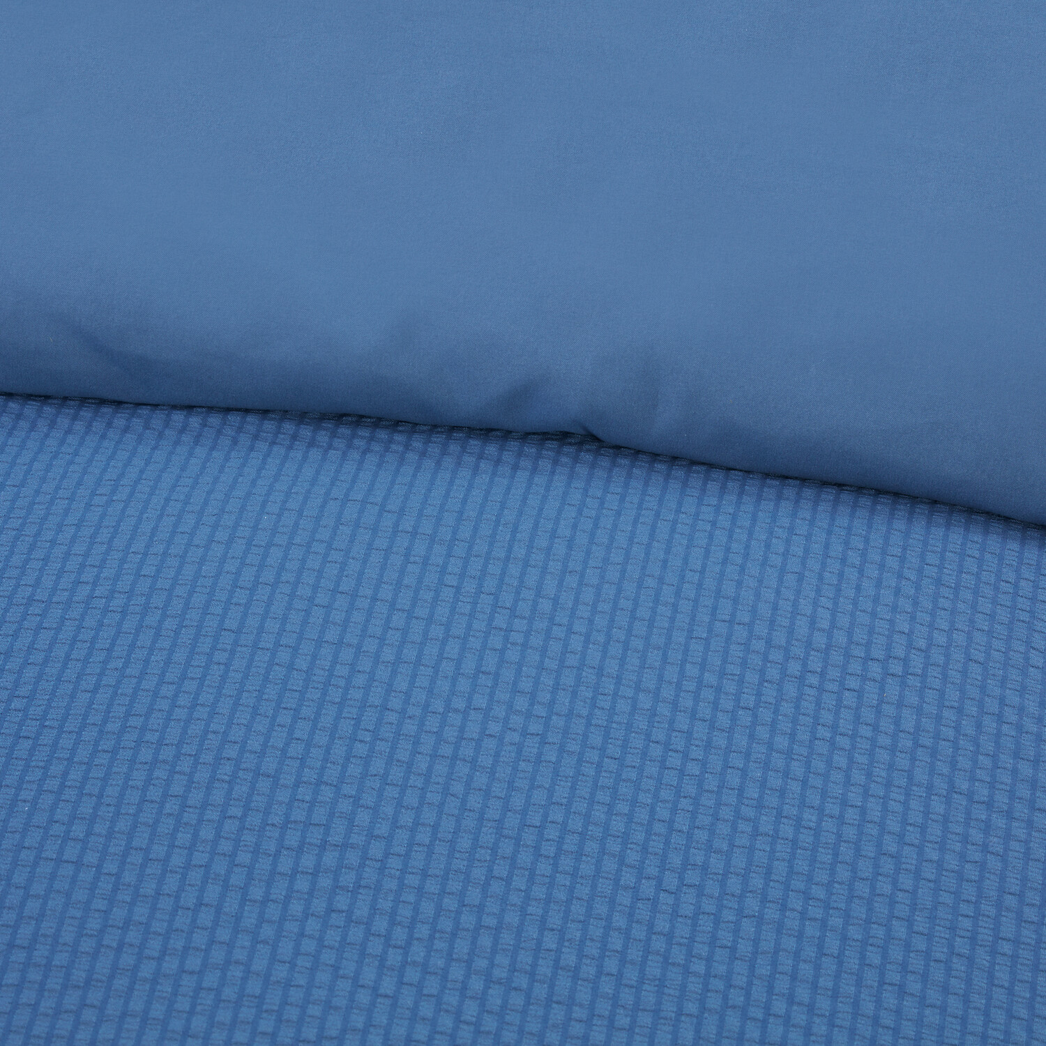 Mini Seersucker Duvet Set Blue Image 2