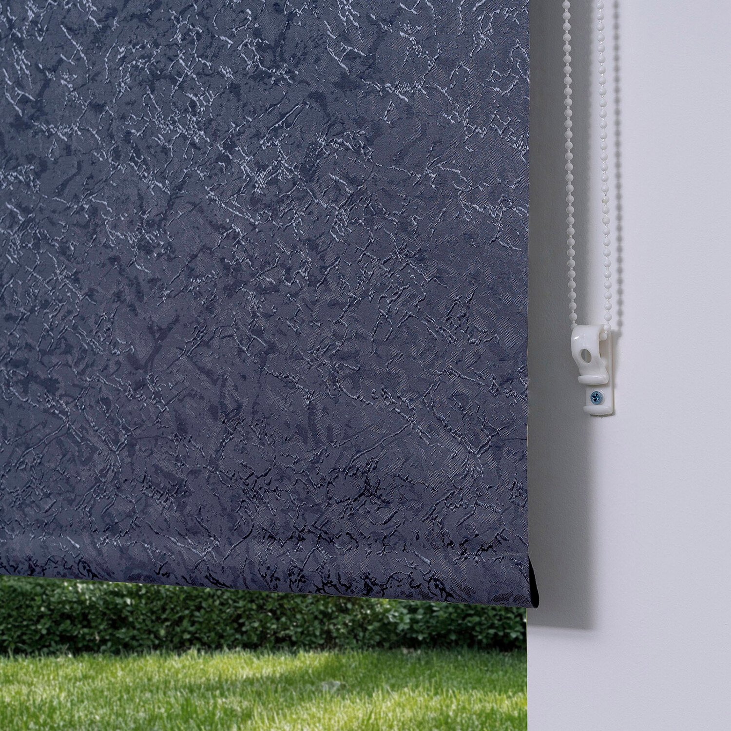 Trends Crackle Blackout Blind - Dark Grey / 60cm Image 4