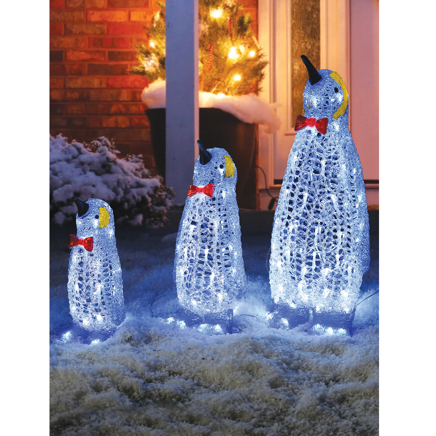 Acrylic LED Happy Penguin Family - Blue Image 2