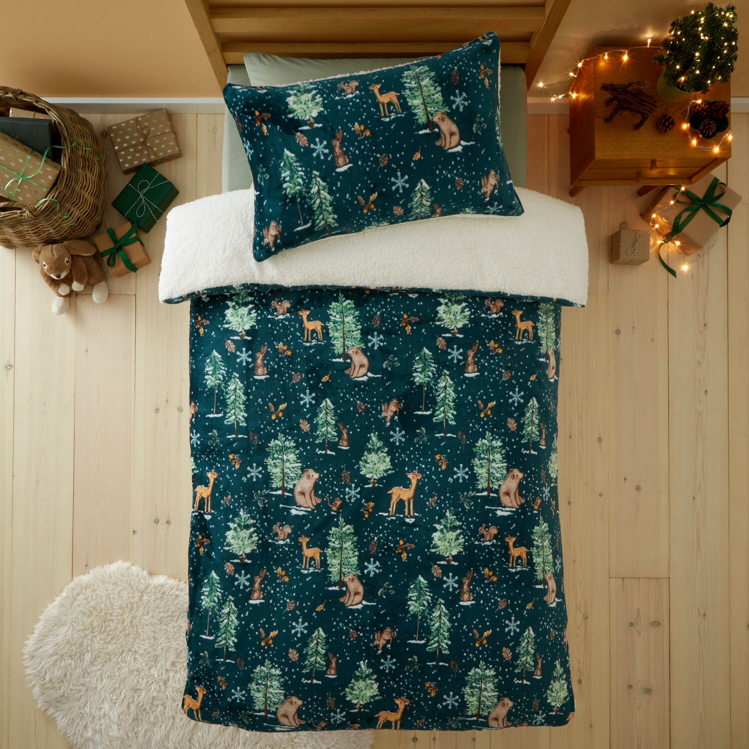 Woodland Friends Fleece Duvet Set Green Image 5