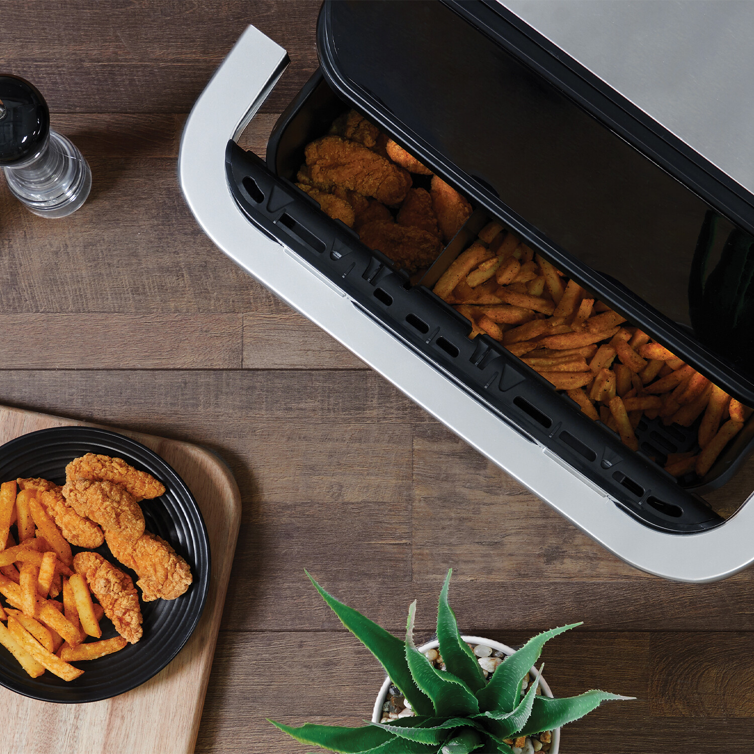 Kitchen Master Large Pot Air Fryer With Window Black Image 3