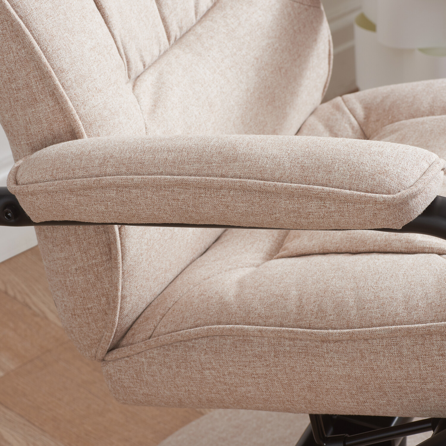 Memphis Swivel Chair Wheat Image 8