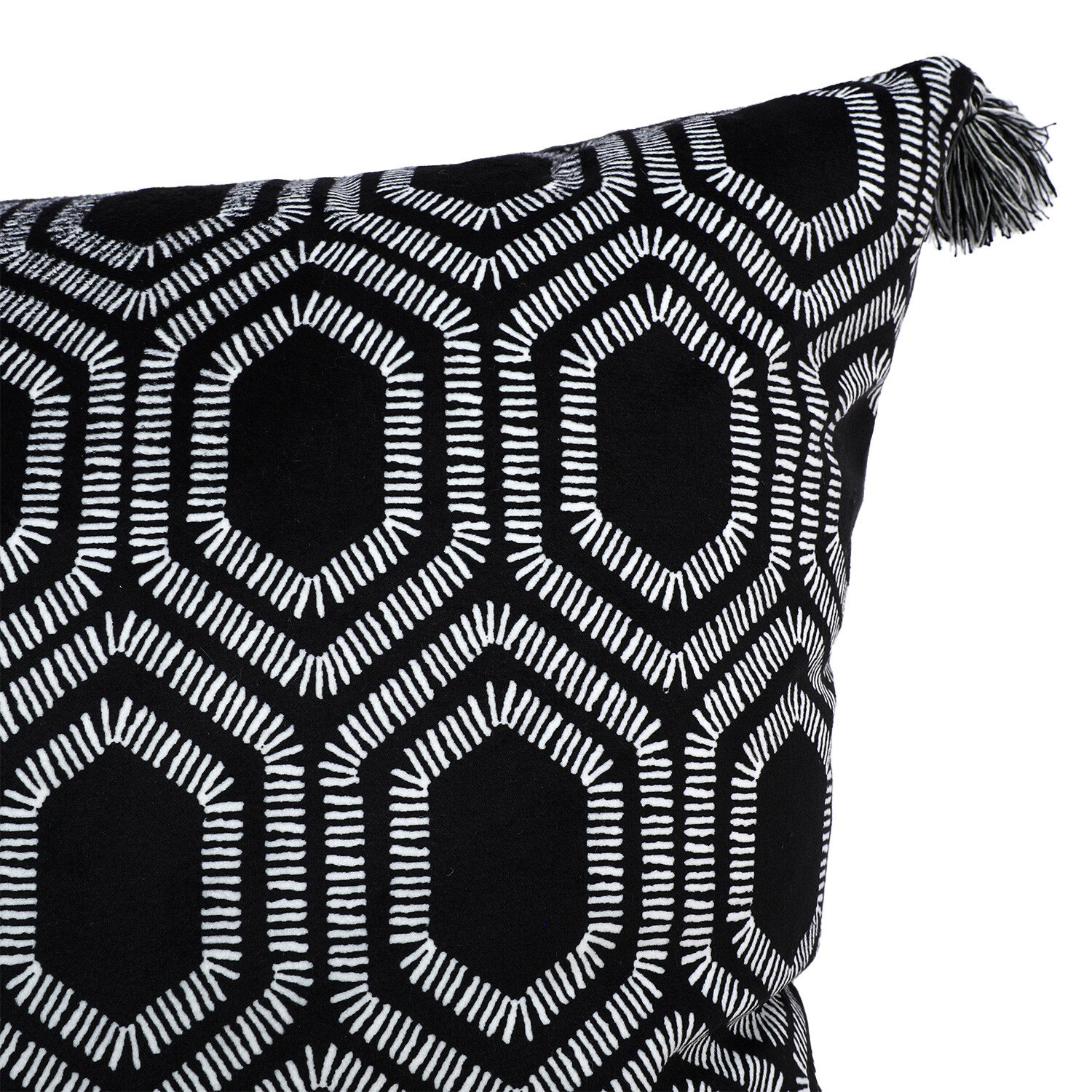 Divante Iona Cushion - Black Image 3