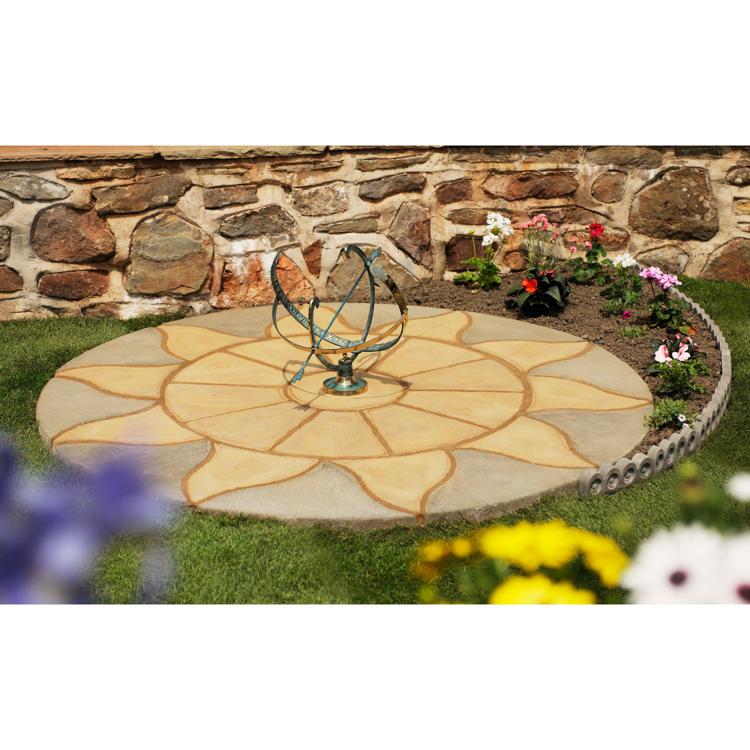 Aurora Circle Paving Stone Kit Image 2