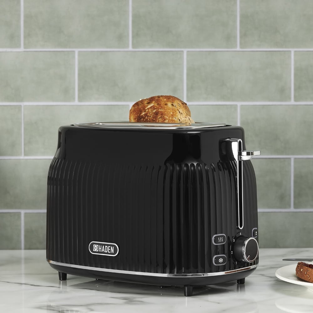 Haden York  Black 2 Slice Toaster Image 2
