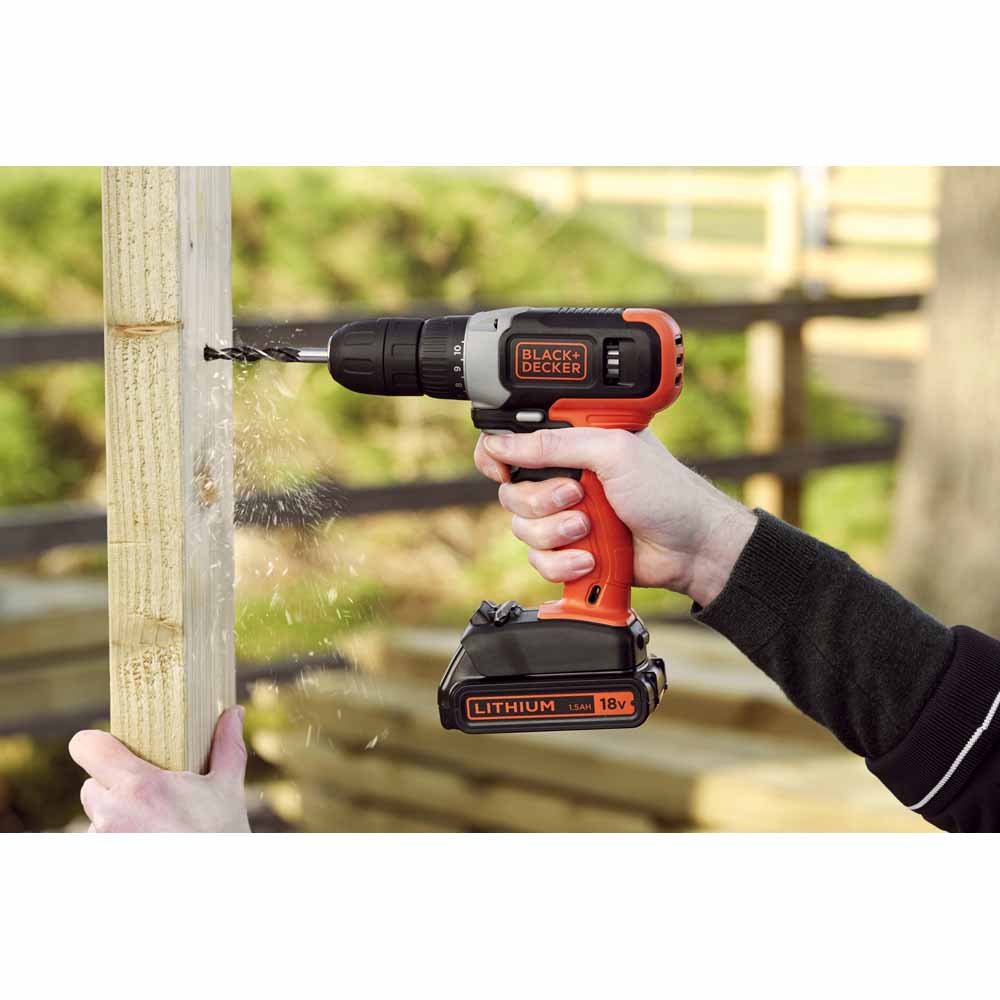 BLACK+DECKER 18V 1.5Ah Lithium-Ion Cordless Drill Drive with Battery Image 2