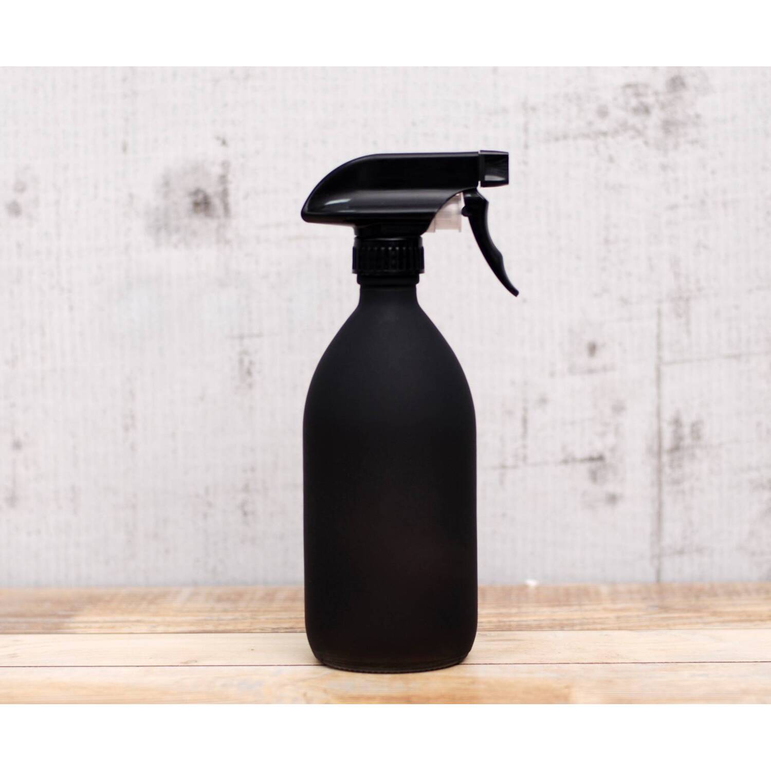 Matte Black Glass Spray Bottle - Black Image 2