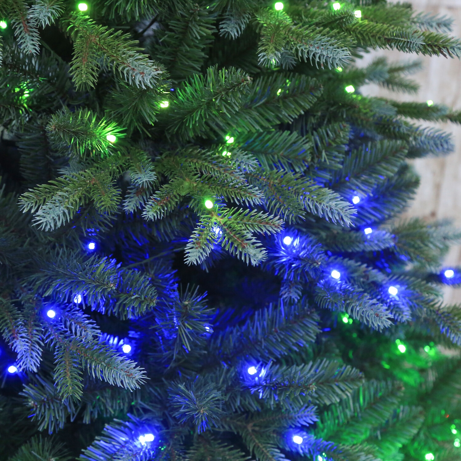 Monarch Pre Lit Tree 7ft Image 7