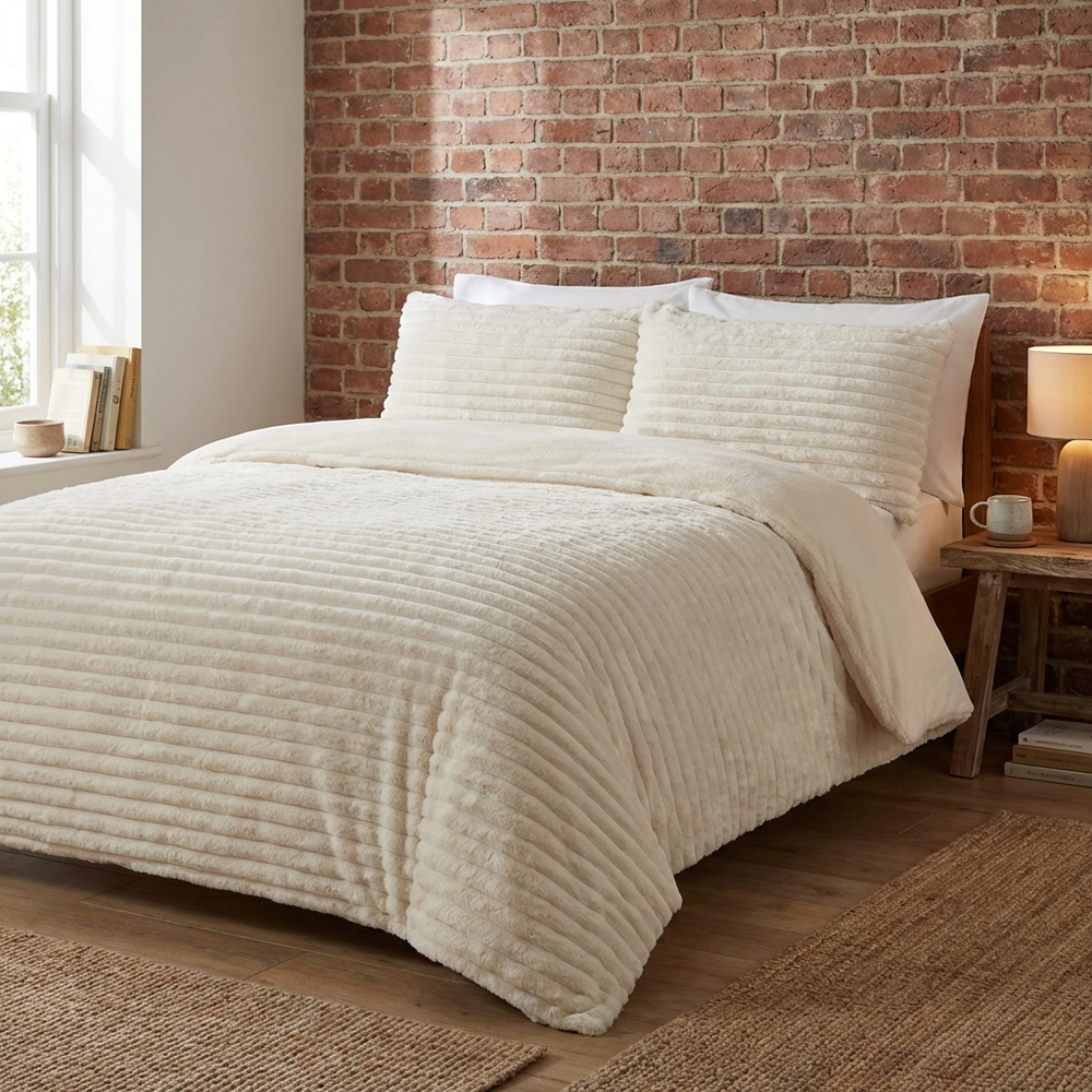 Colorado Faux Fur Duvet Set Ivory Double Image 4