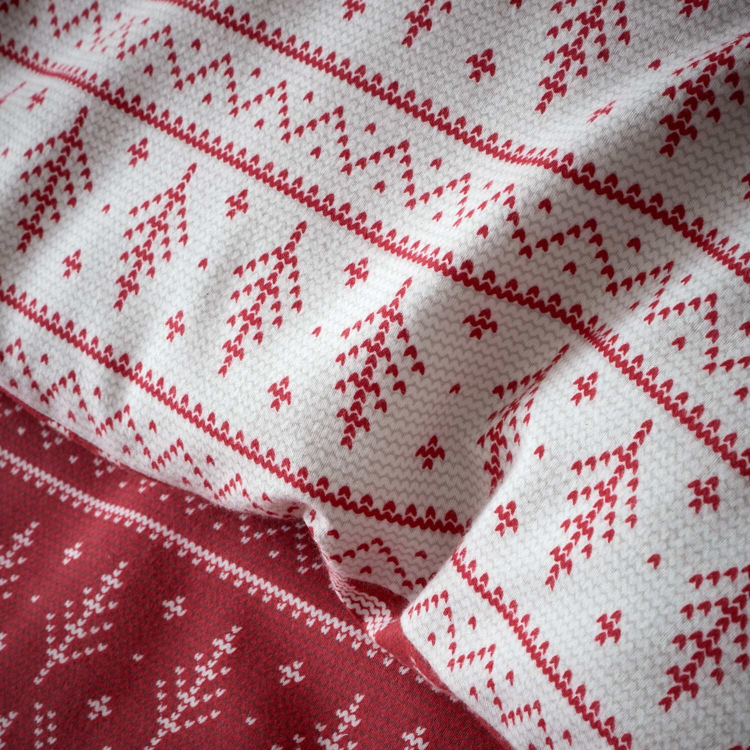 Fairisle Duvet Set - Red / Double Image 4