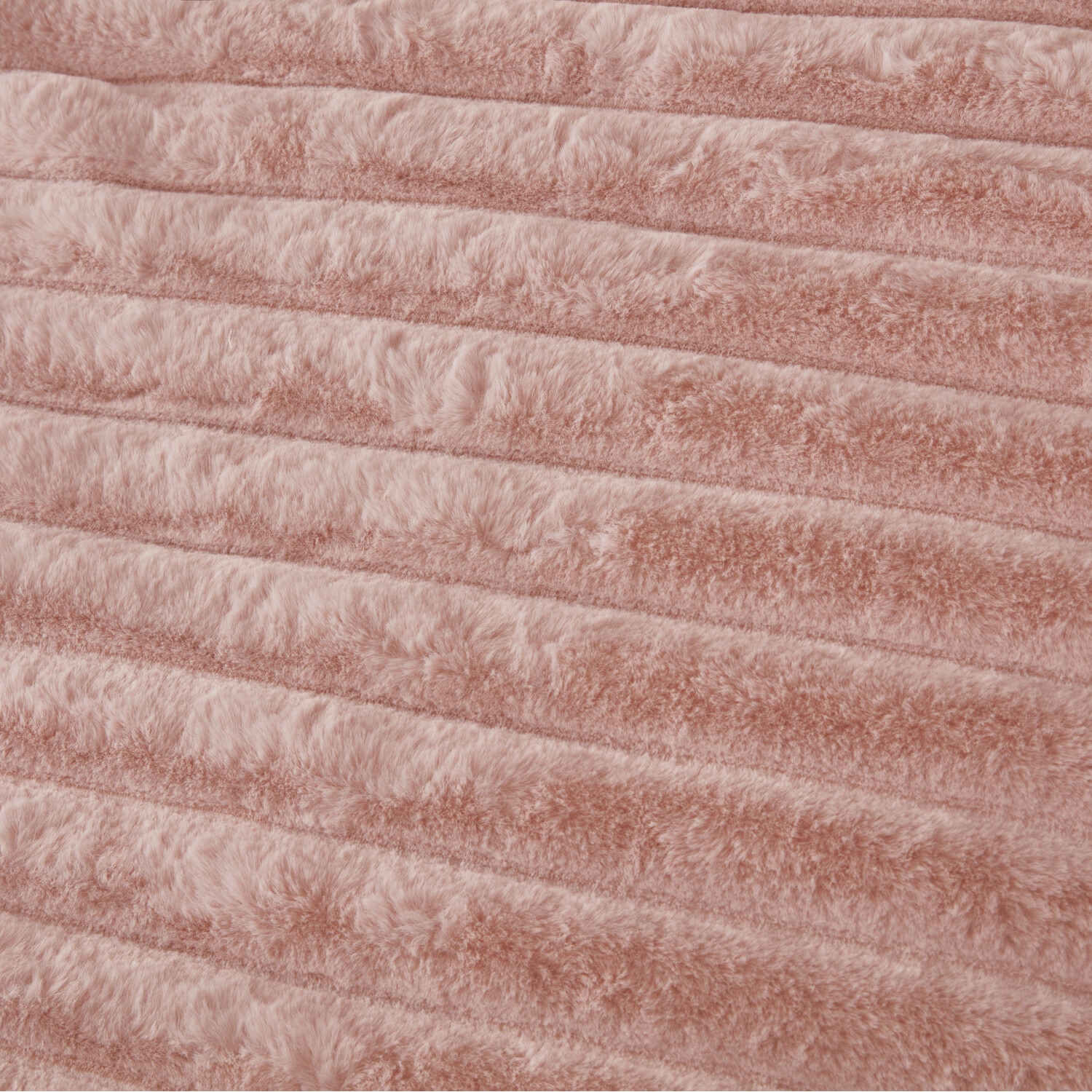 Colorado Faux Fur Duvet Set Blush Single Image 3