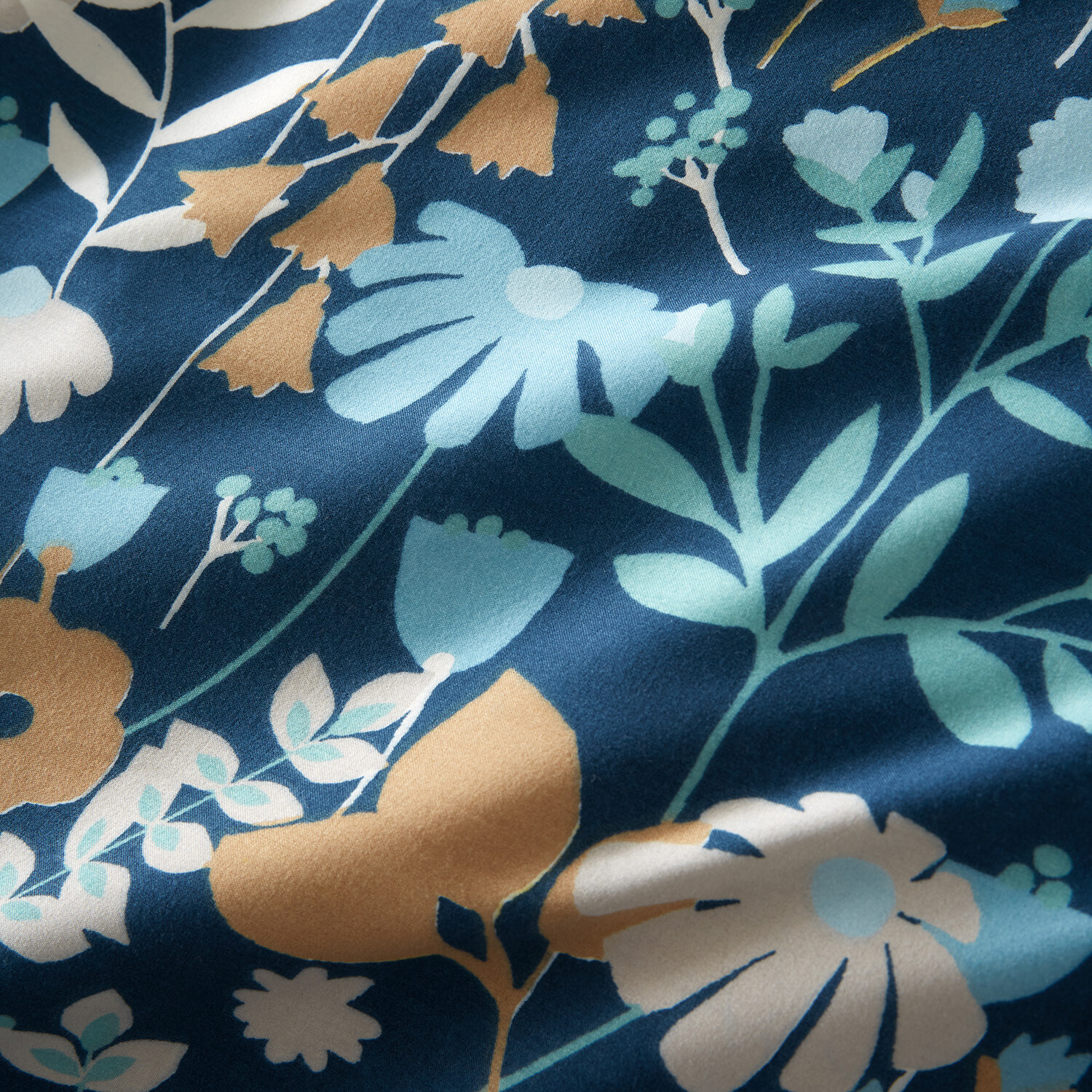 Posie Floral Bedding Set - Navy / Single Image 4