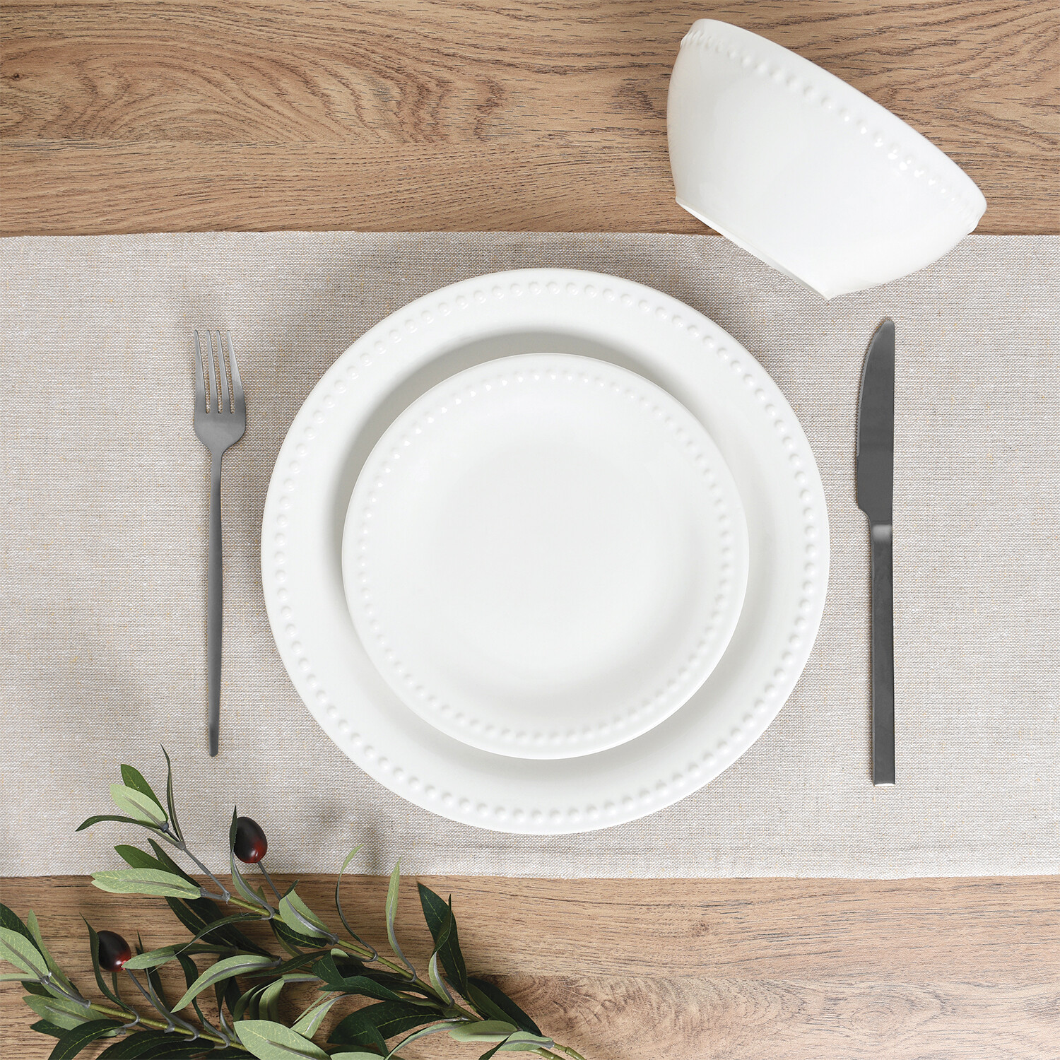 12 Piece Vintage Pearl Dinner Set - White Image 2