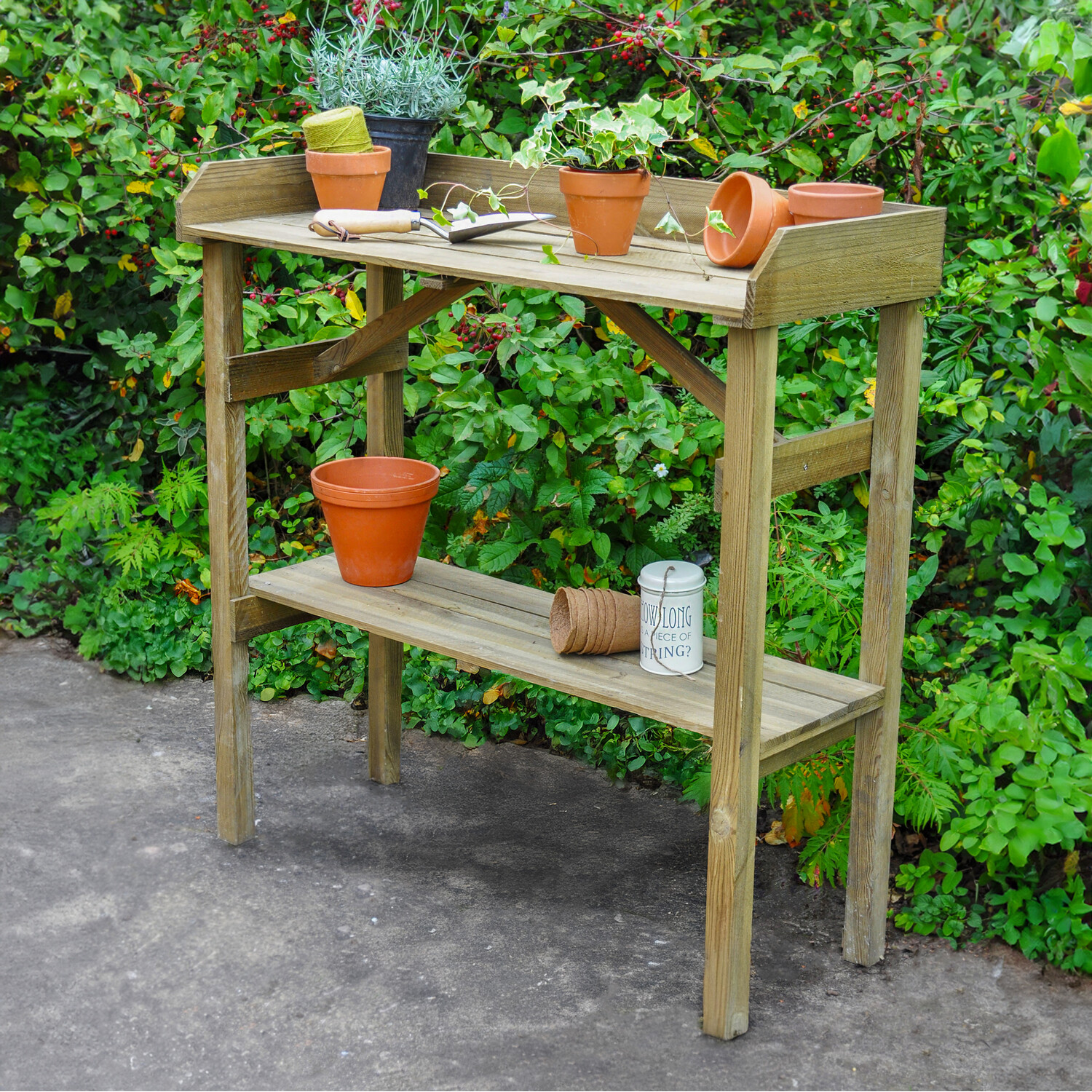 Potting Bench Natural Image 2