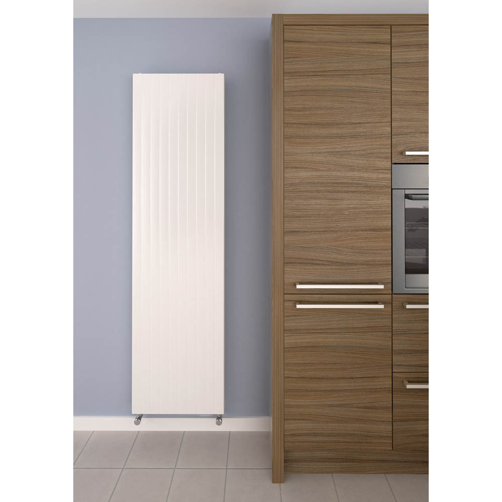 Henrad Alto T22 White Vertical Radiator 1600mm Image 2