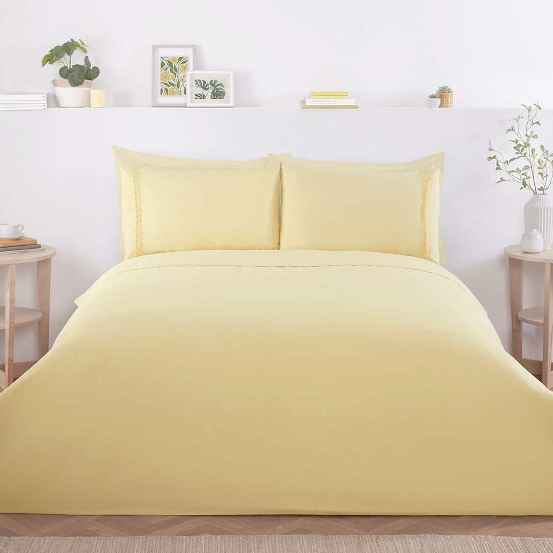 Lara Embroidered Duvet Set - Yellow / Double Image 1