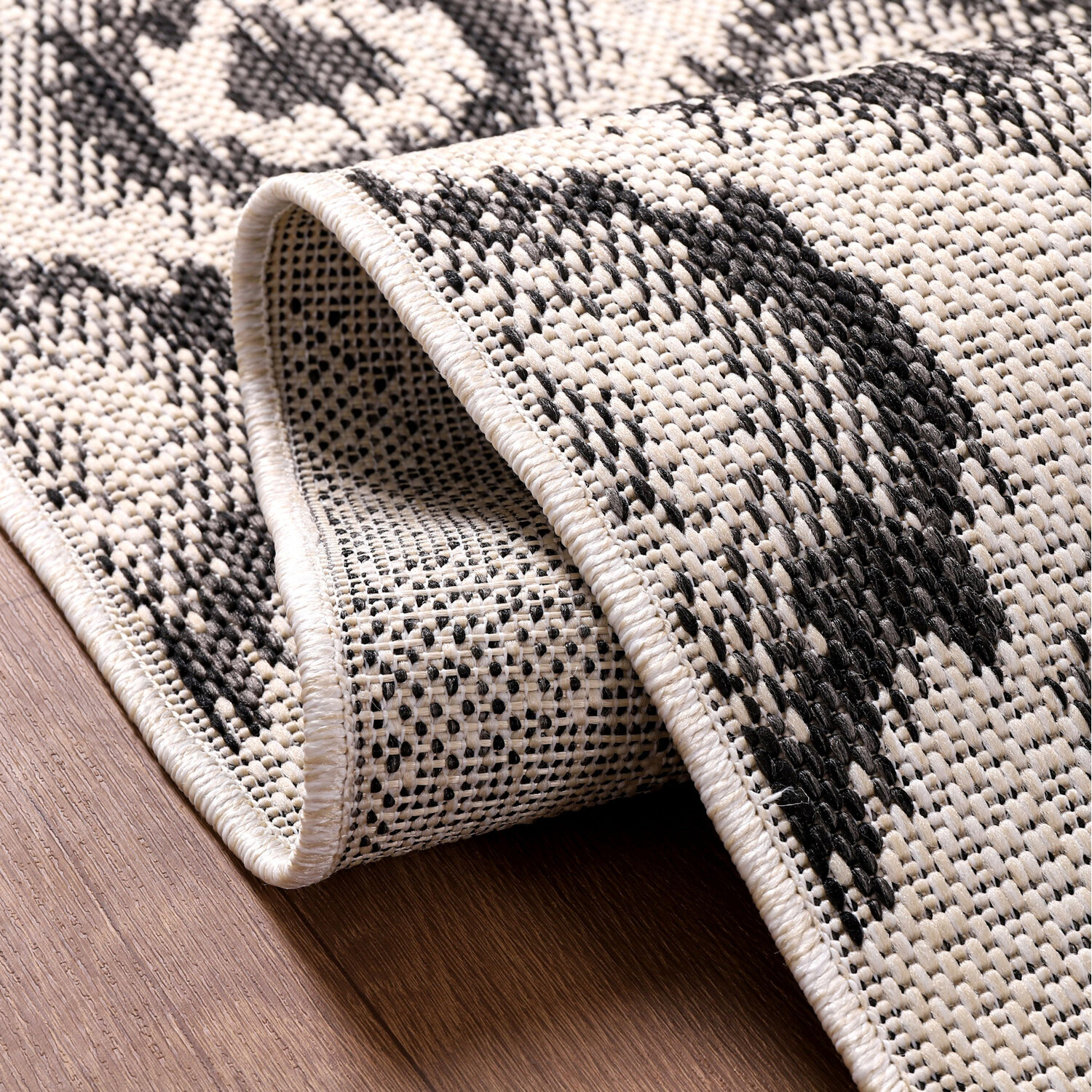 Scandi Feather Geometric Rug  - Black and Neutral / 160cm Image 3