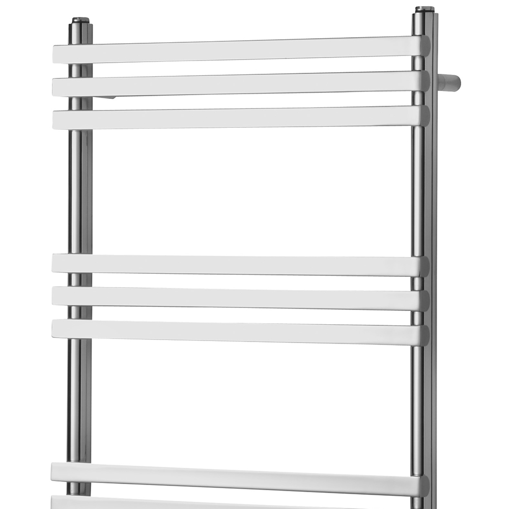Towelrads Oxfordshire 808 BTU Chrome Designer Towel Radiator 750 x 500mm 237W Image 2