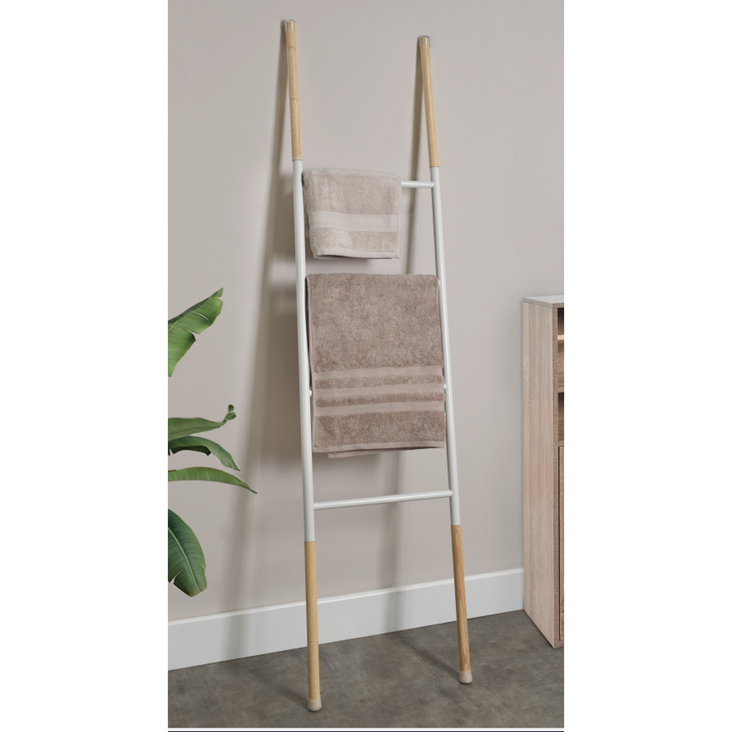 Rhodes Natural Wood Towel Ladder Rack - Natural Image 3