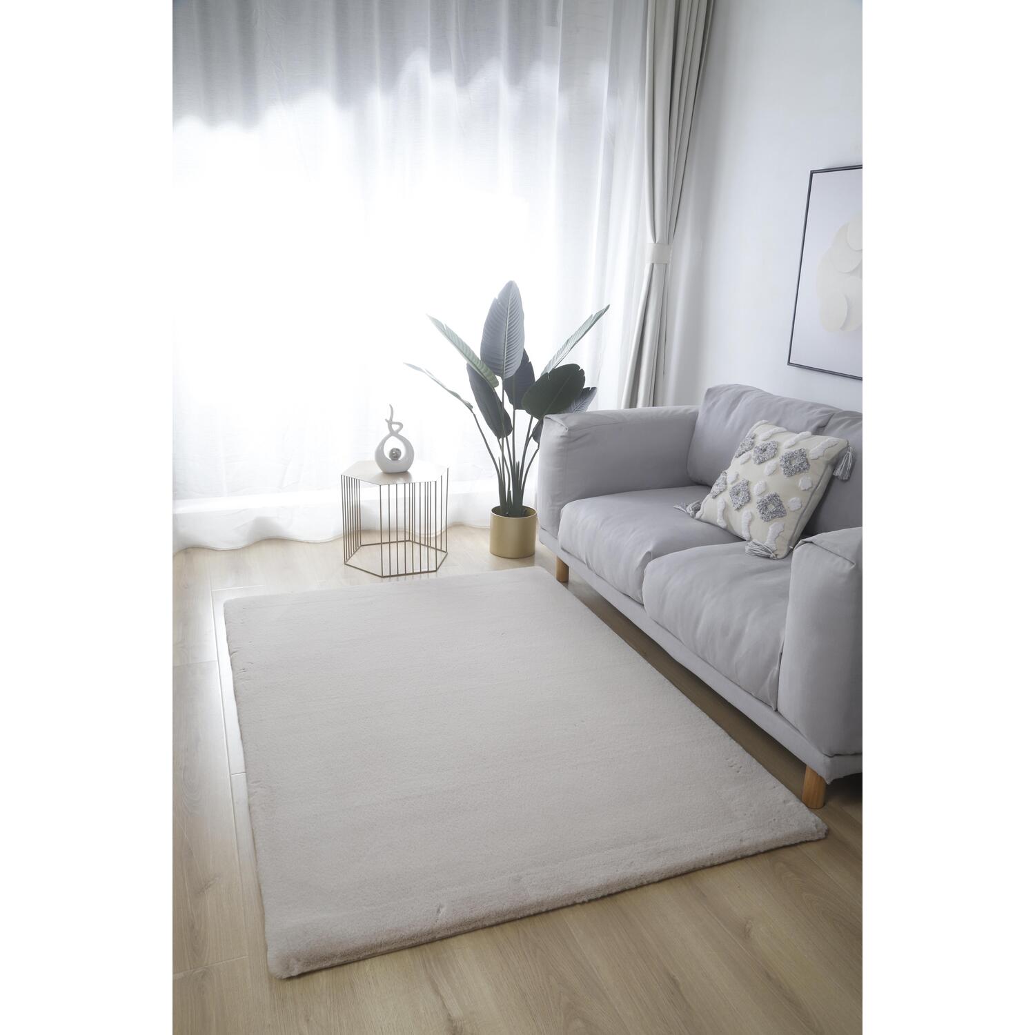 Lux Biscuit Faux Rabbit Fur Rug 150 x 100cm Image 2