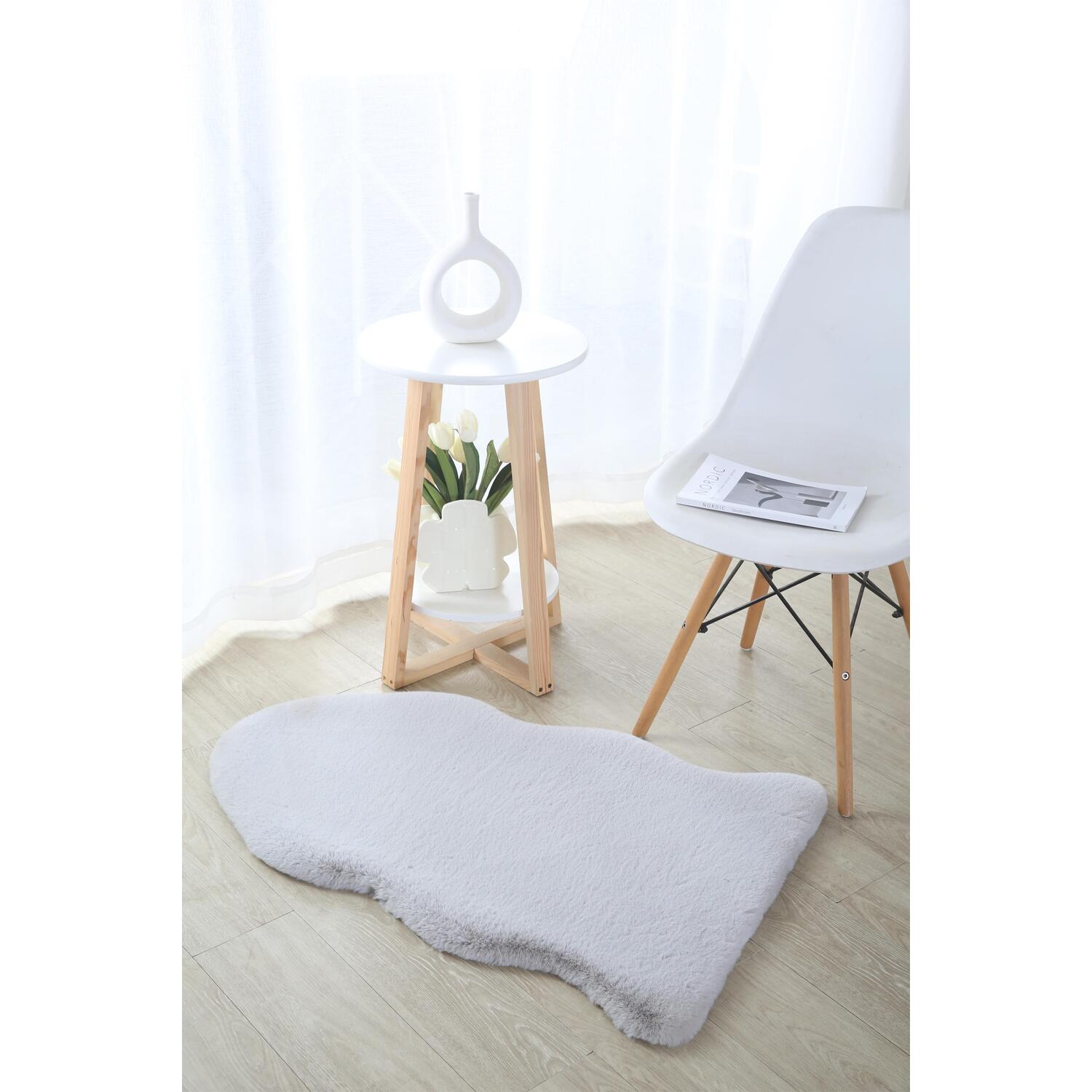 Silver Snow Faux Rabbit Fur Rug 90 x 60cm Image 2
