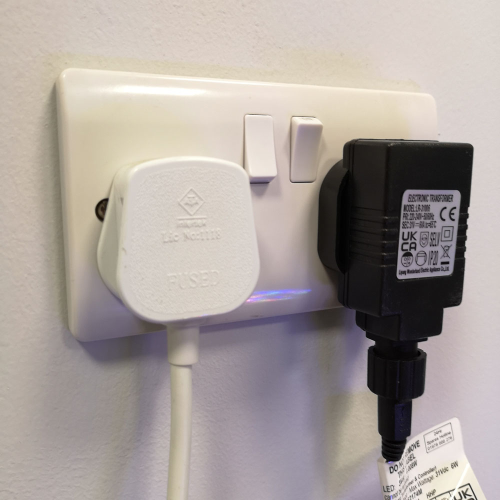 Premier ClusterBrights 480 Vintage Gold LED Christmas Cluster Light 6.2m Image 8