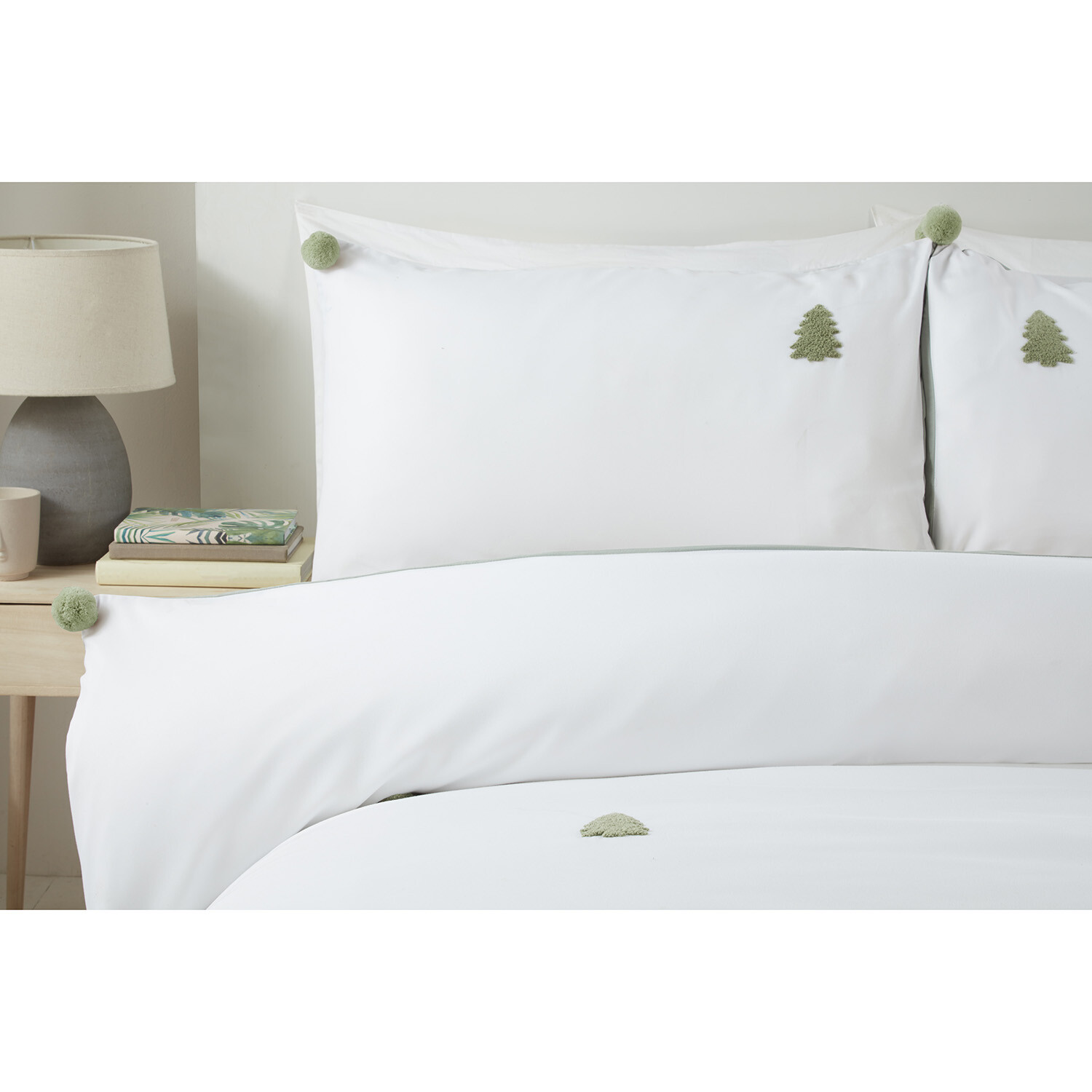 Nordic Trees Duvet Cover and Pillowcase Set - White / Single Image 2