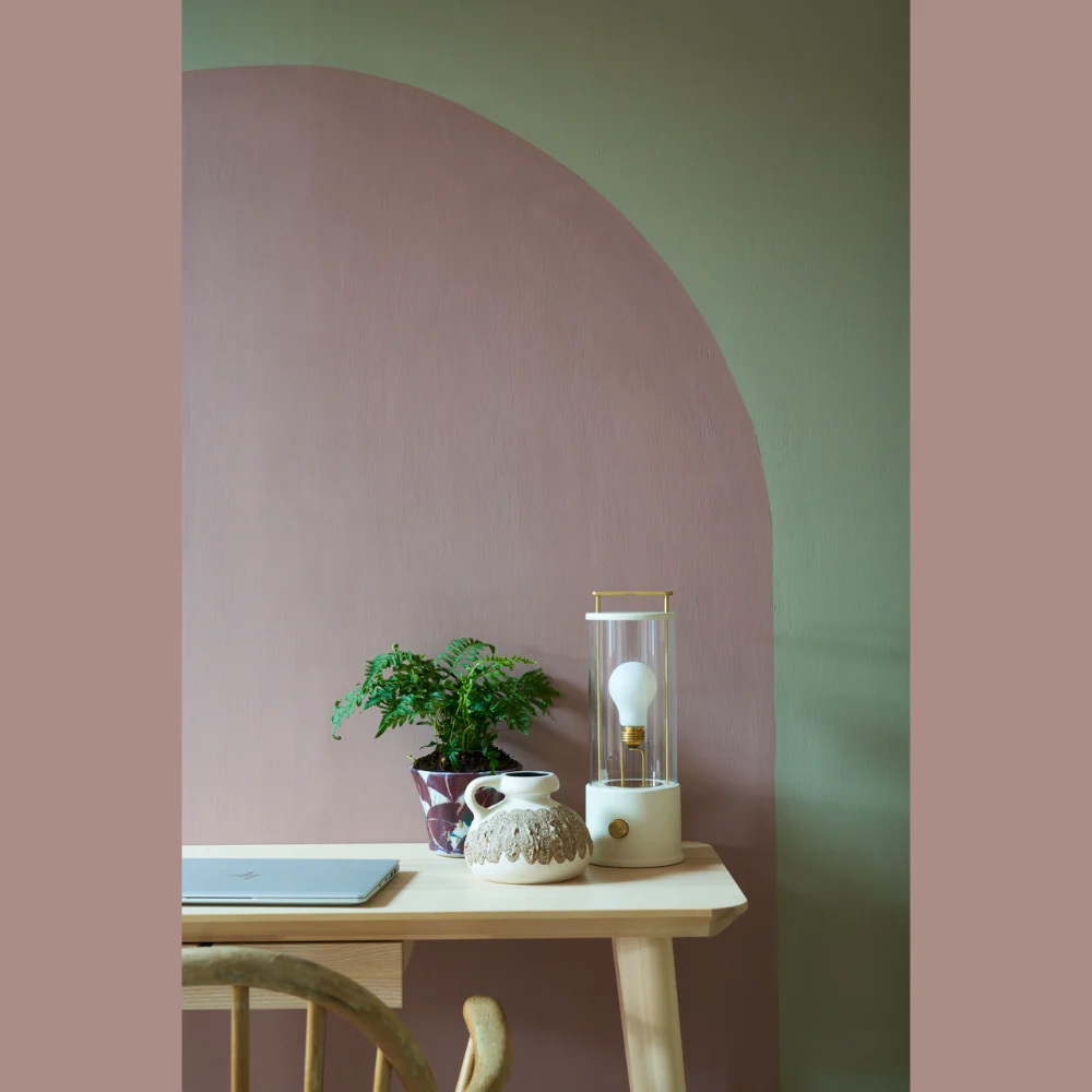 Farrow & Ball Sulking Room Pink Exterior Eggshell Paint 2.5L Image 4