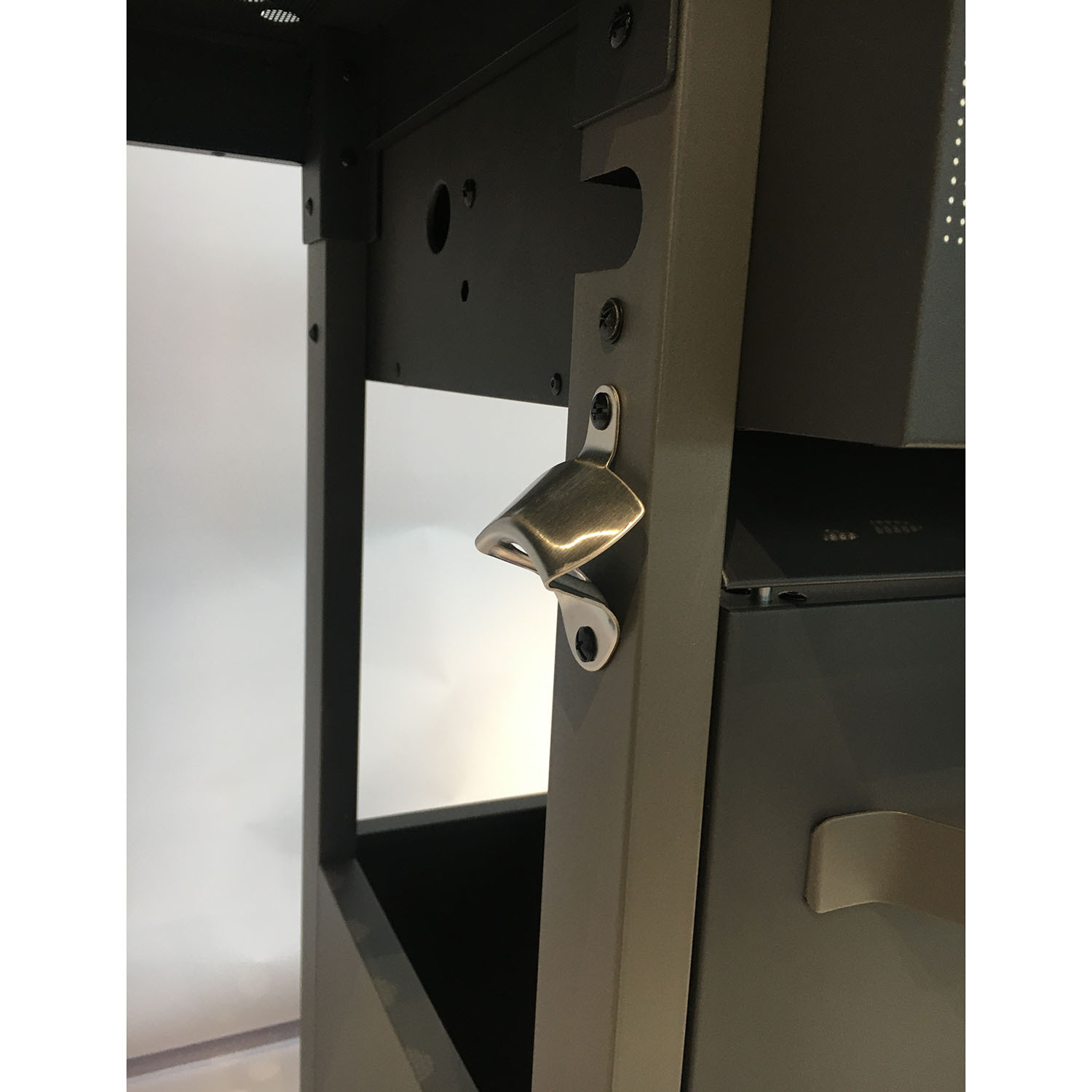 Cubal 4 Burner Gas BBQ with Side Burner - Black Image 2