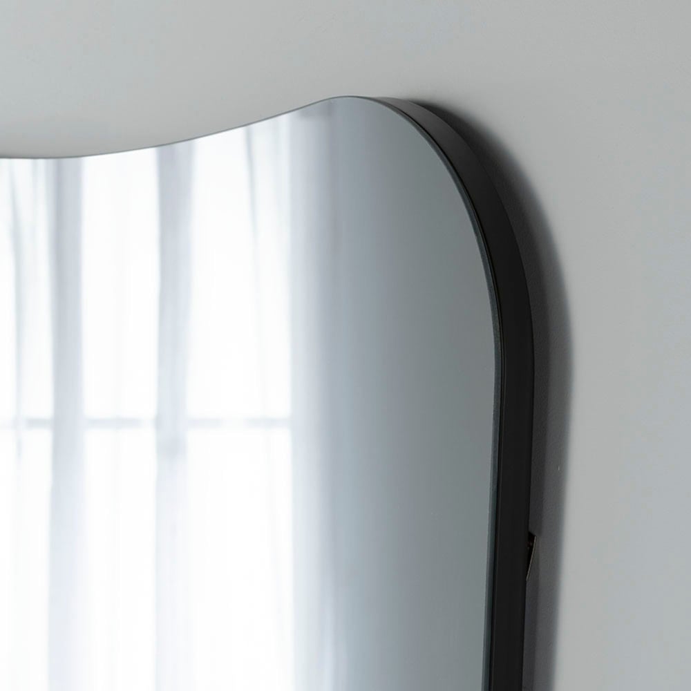 Yearn Contemporary Black Curved Overmantle Mirror 78 x 106cm Image 3