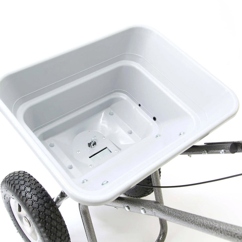 The Handy Broadcast Spreader 36kg Image 7