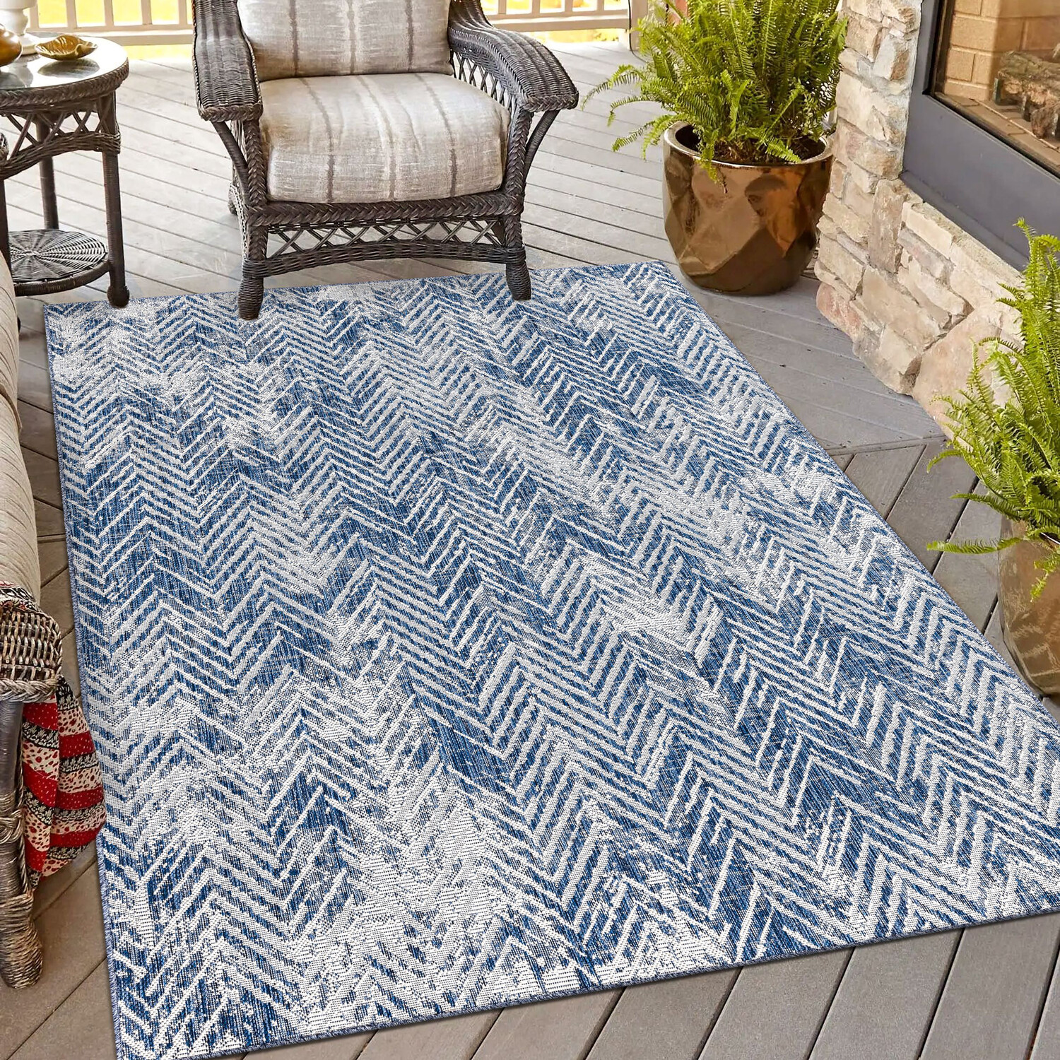 Florida Chevron Indoor and Outdoor Rug - Blue / 160cm Image 2