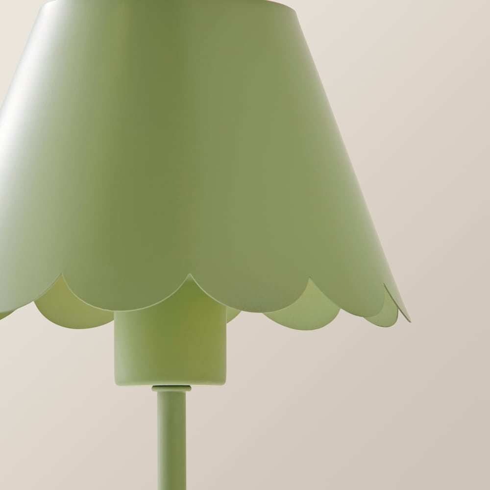 ValueLights Hattie Green Scallop Rechargeable Table Lamp Image 4