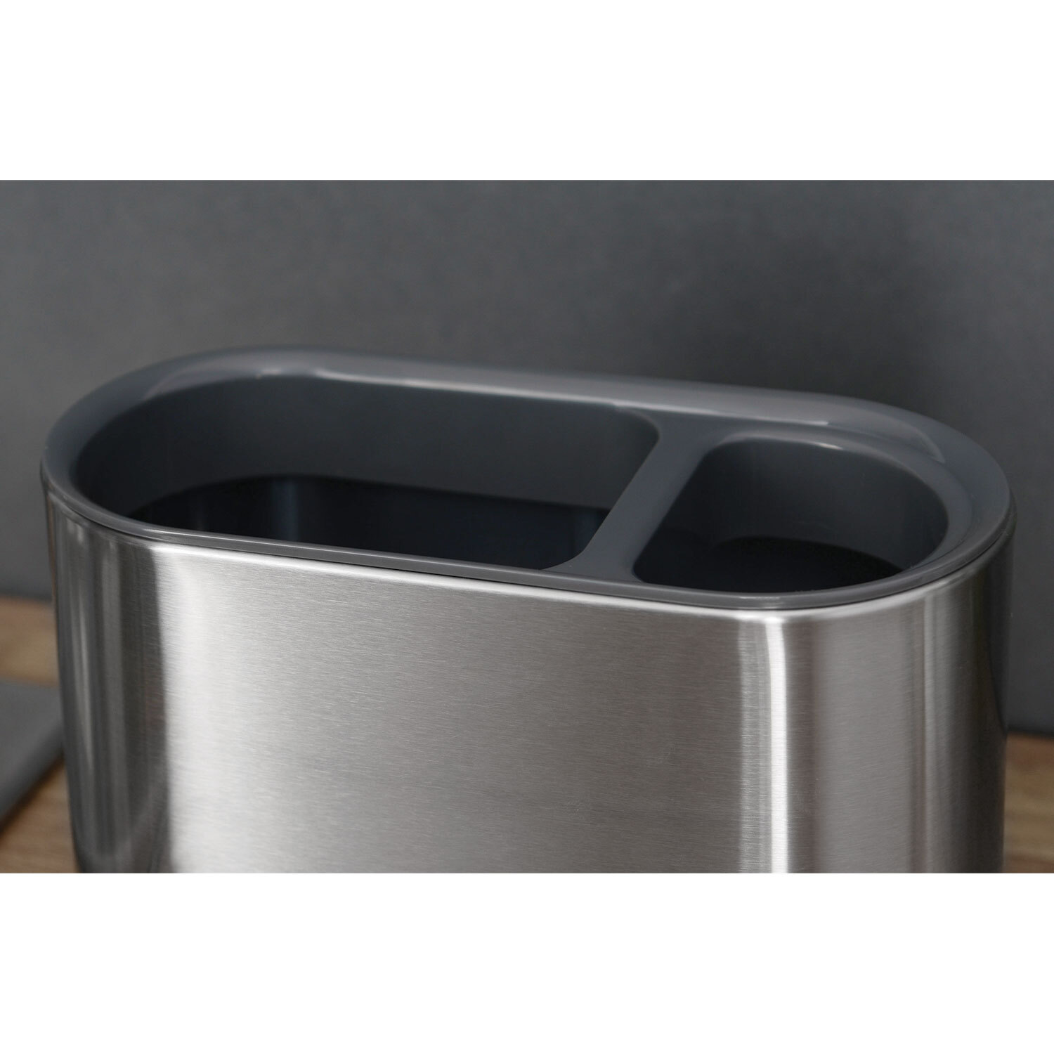 Sinkside Cleaning Caddy Image 3